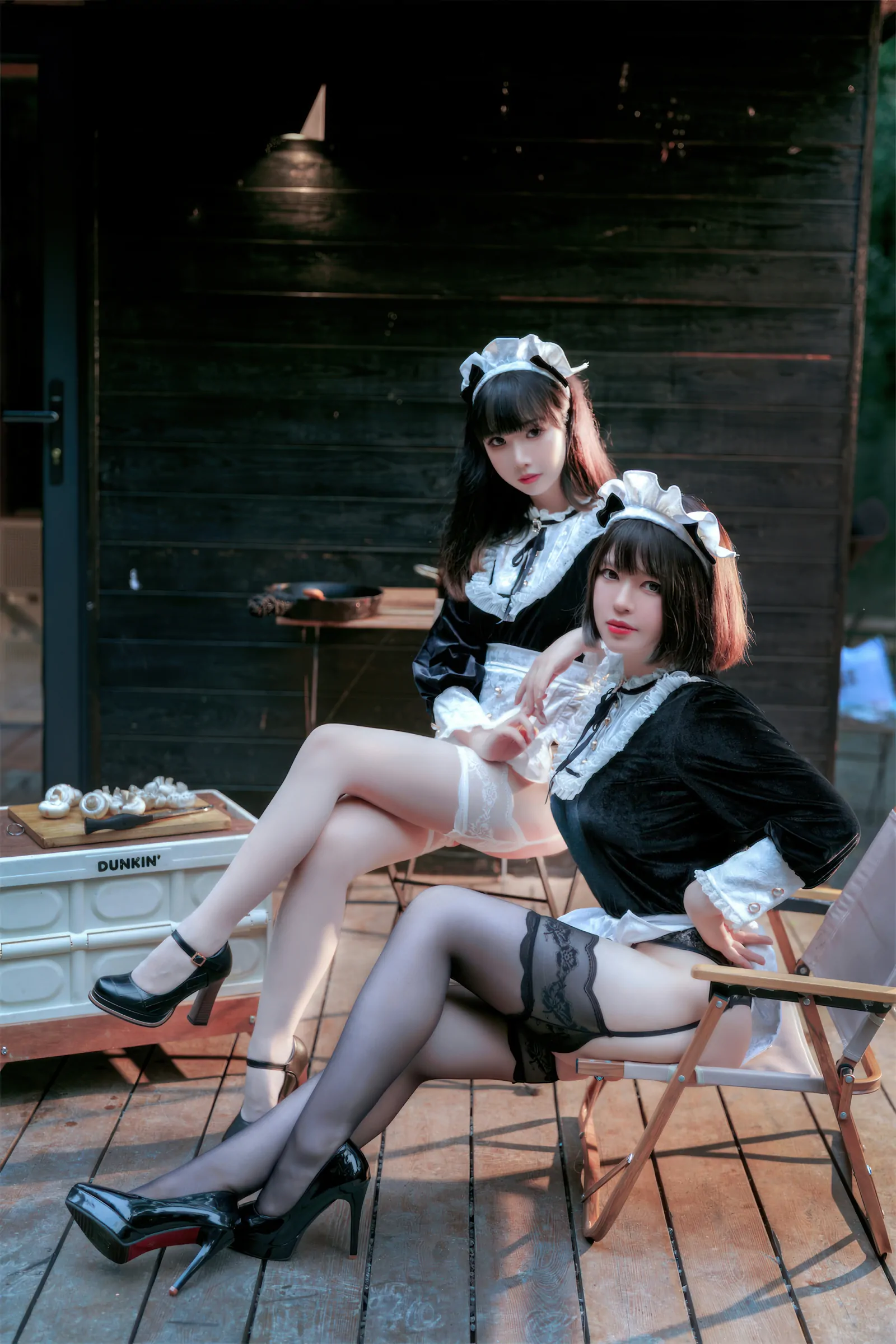 半半子&面饼仙儿 – メイド姉妹 [74P]