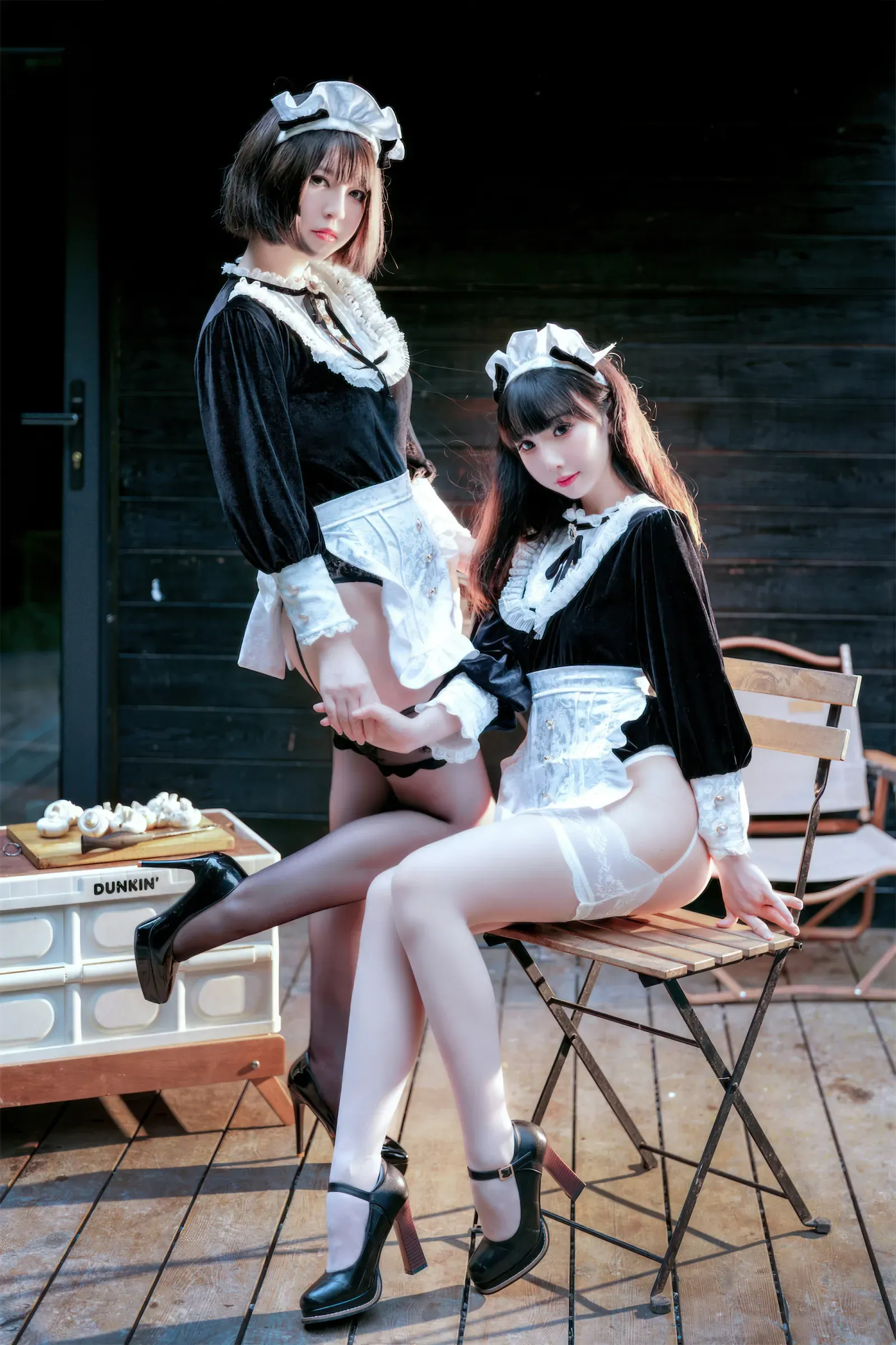 半半子&面饼仙儿 – メイド姉妹 [74P]