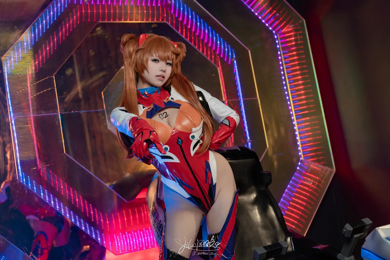 咬一口兔娘 – 『妮可三百窟』Shake it [84P]