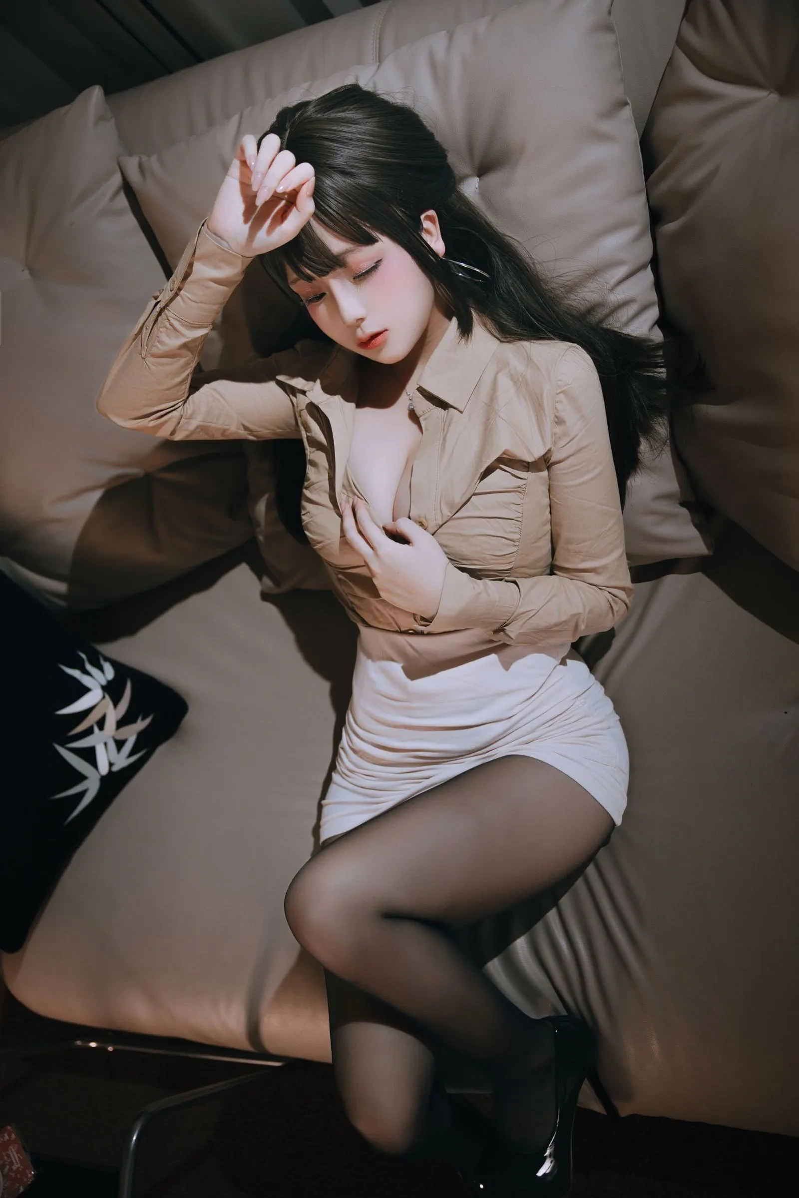 日奈娇 – 醉酒的同事 [120P]