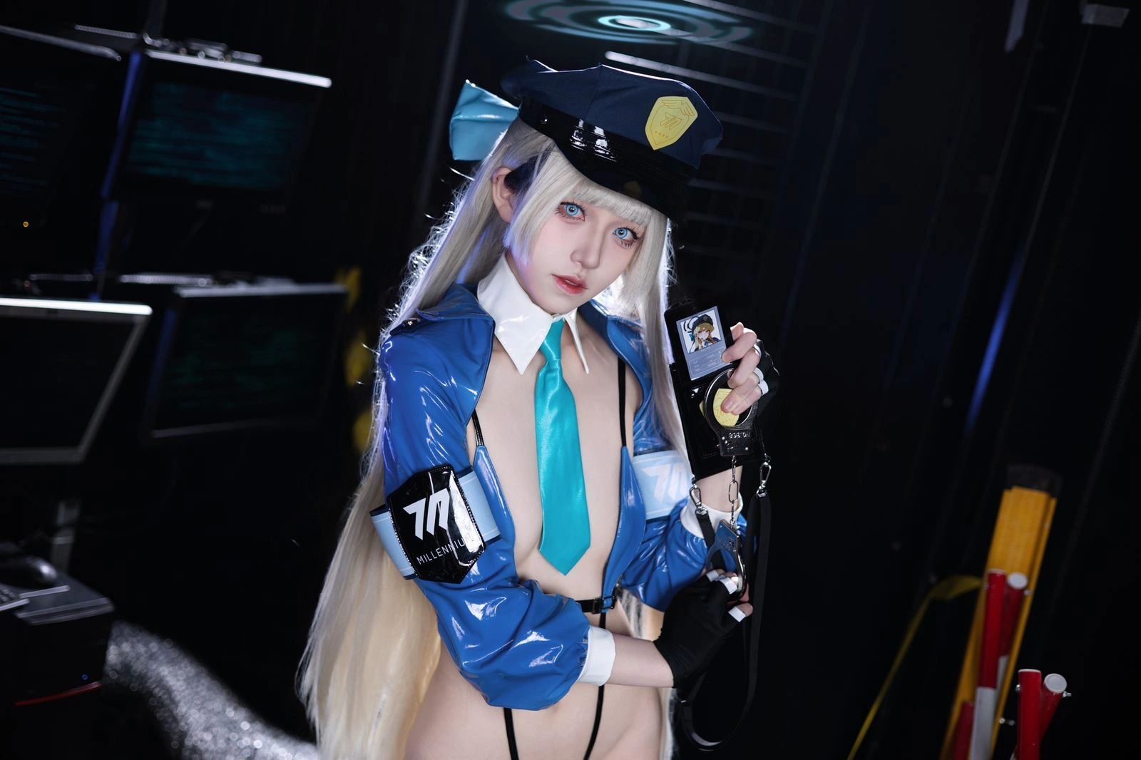 双木扶苏 – 碧蓝档案 飞鸟马时 警察ver [51P]