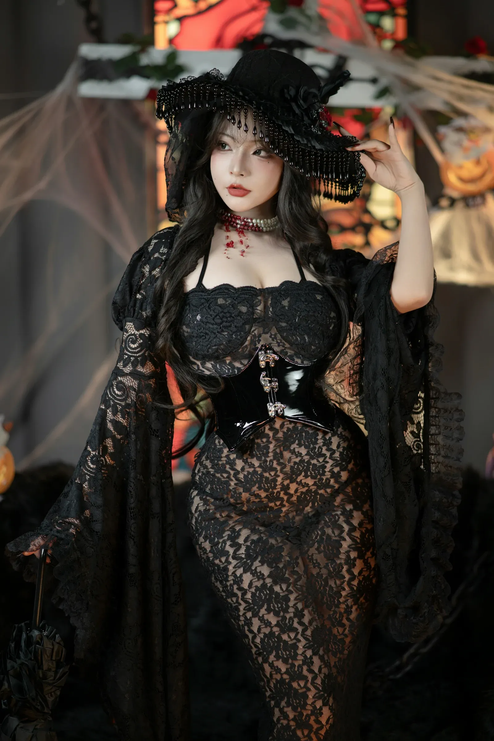 yuuhui玉汇 – 万圣节特辑 – 魔女狂欢夜 [132P]