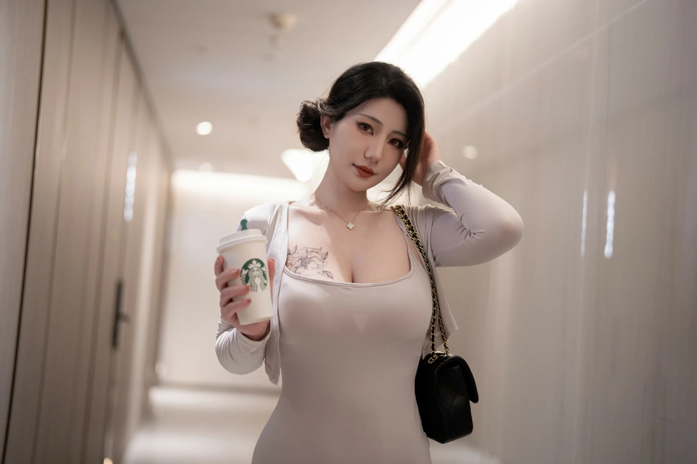 星澜是澜澜叫澜妹呀 – 都市之夜 [76P]