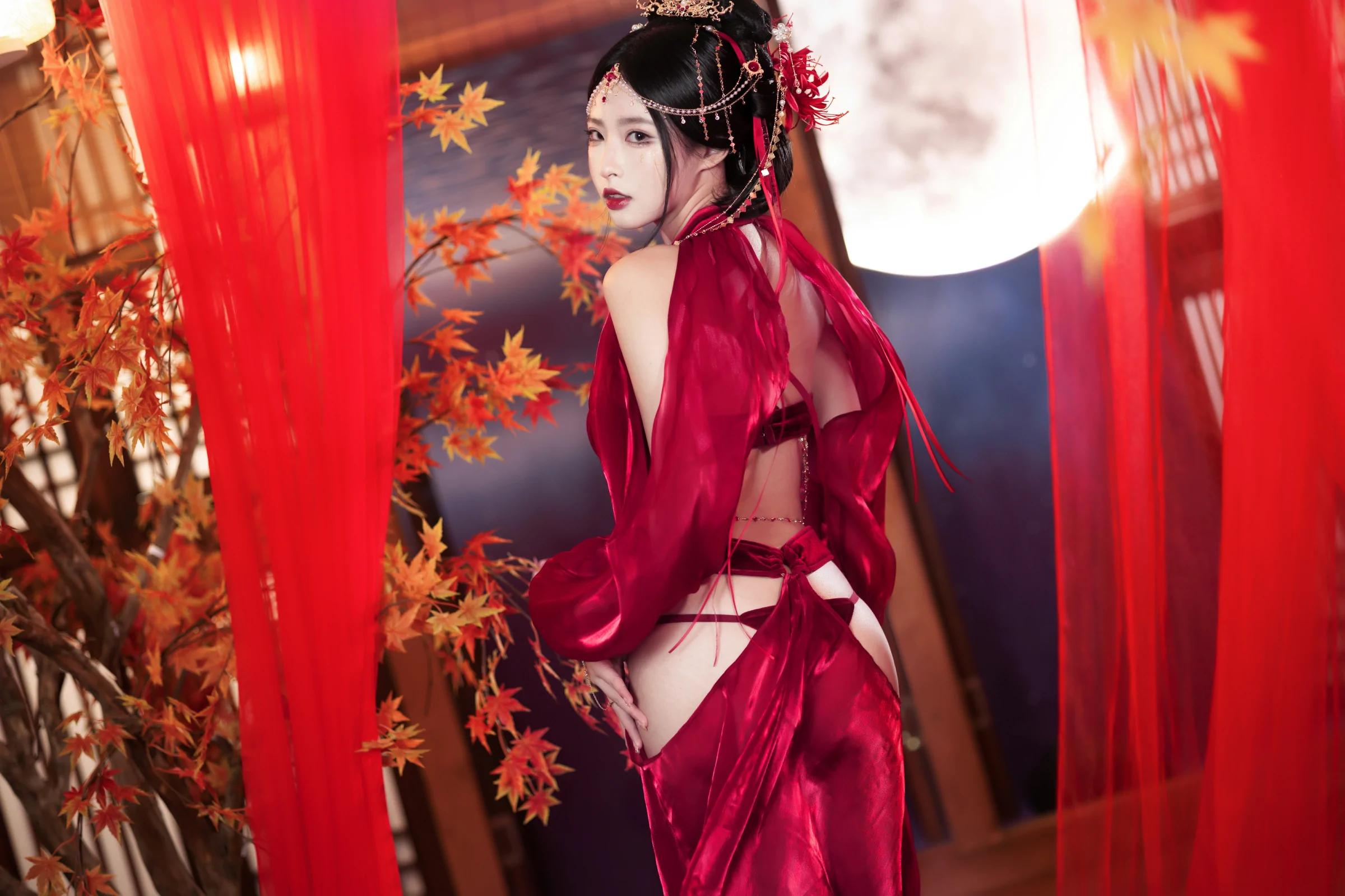 清水由乃 – 月下舞姬 [58P]