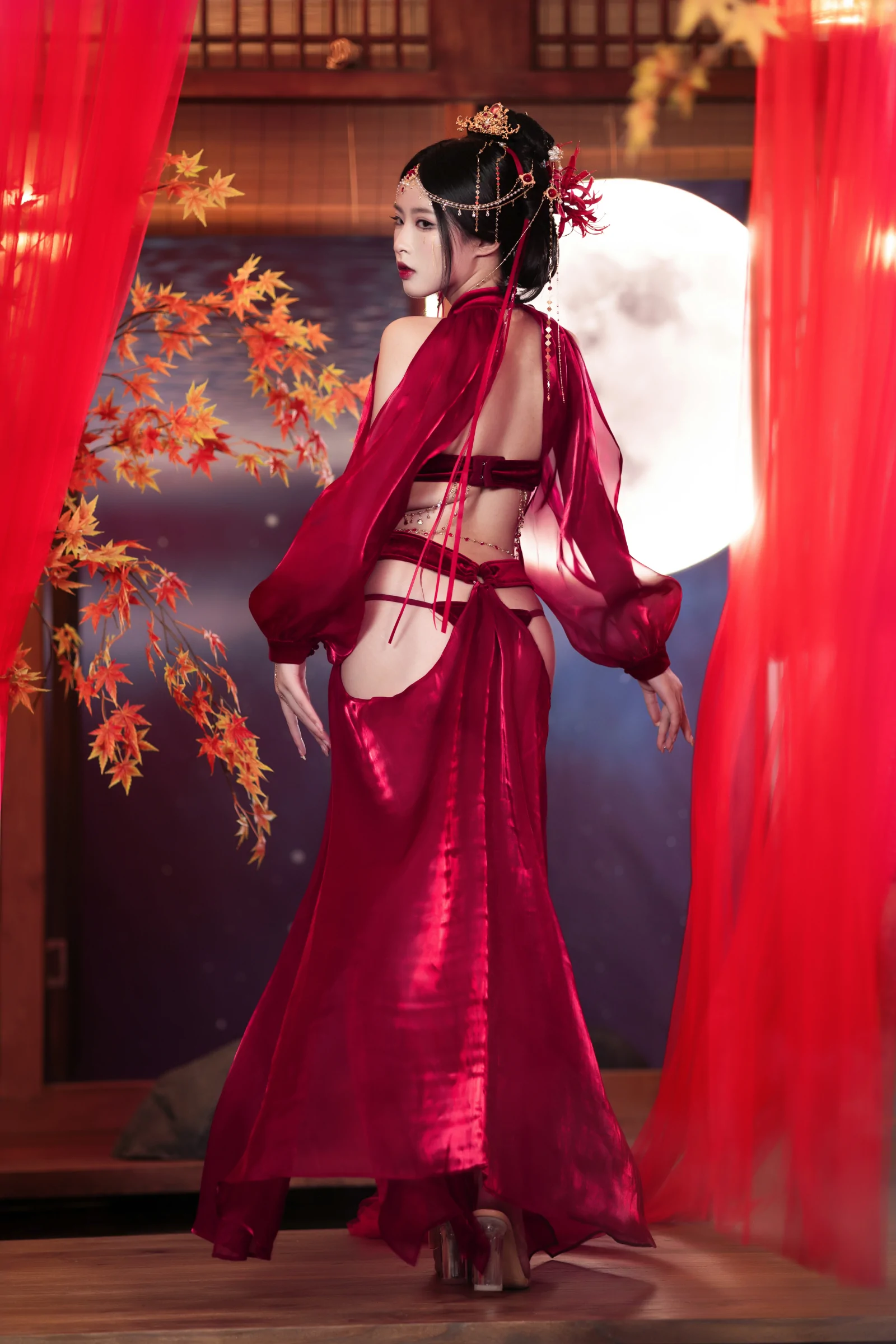 清水由乃 – 月下舞姬 [58P]