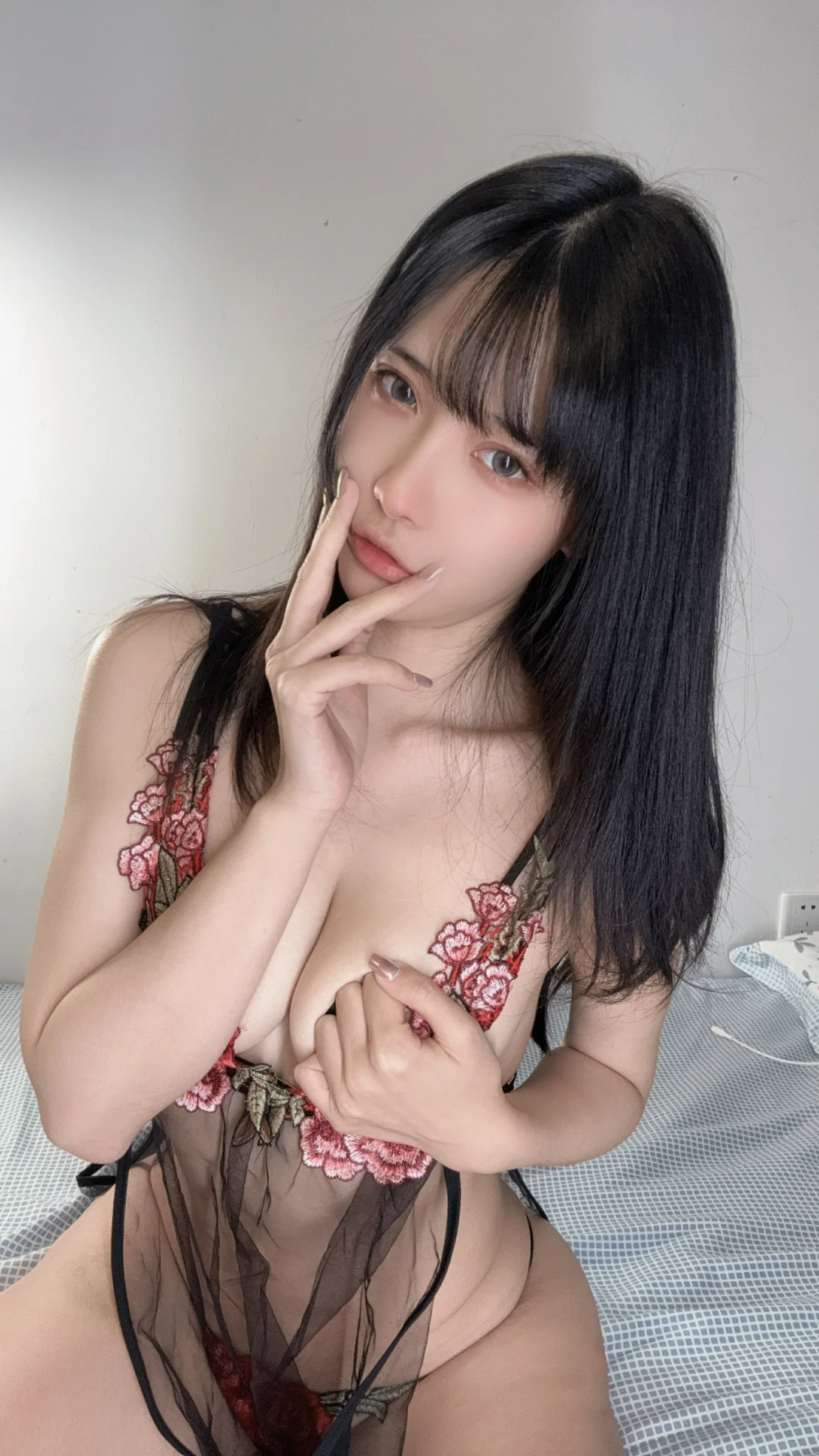 糖果果Candy – 红花 [33P]
