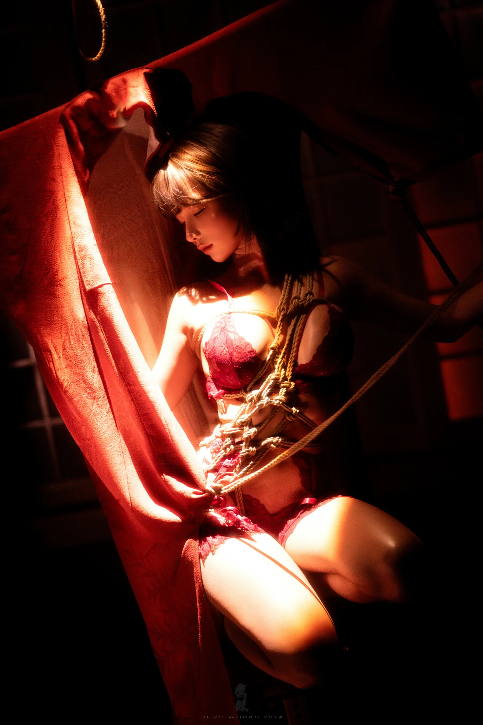 蠢沫沫 – 绳 [23P]