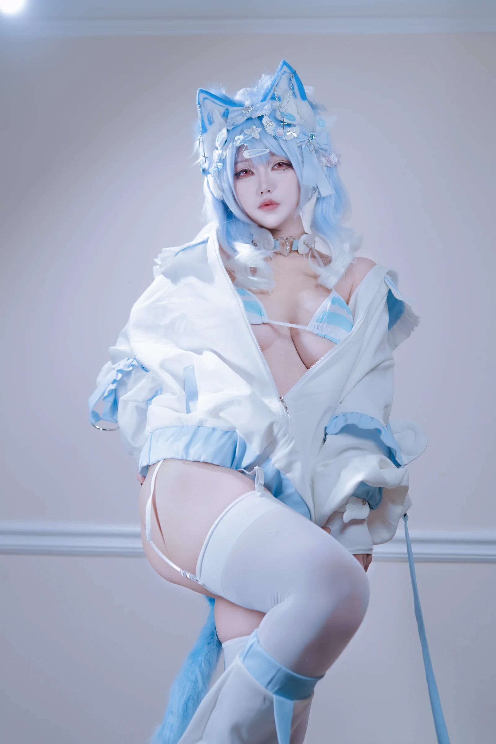 狐洛洛子 – 水色猫猫头 [40P]