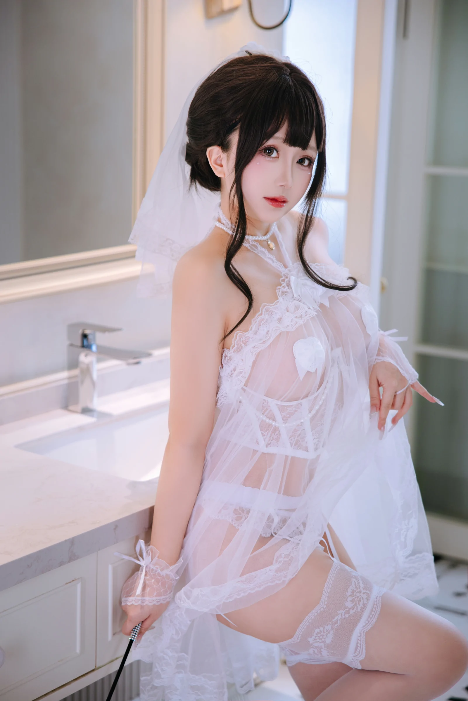 日奈娇 – 未婚妻 [159P]