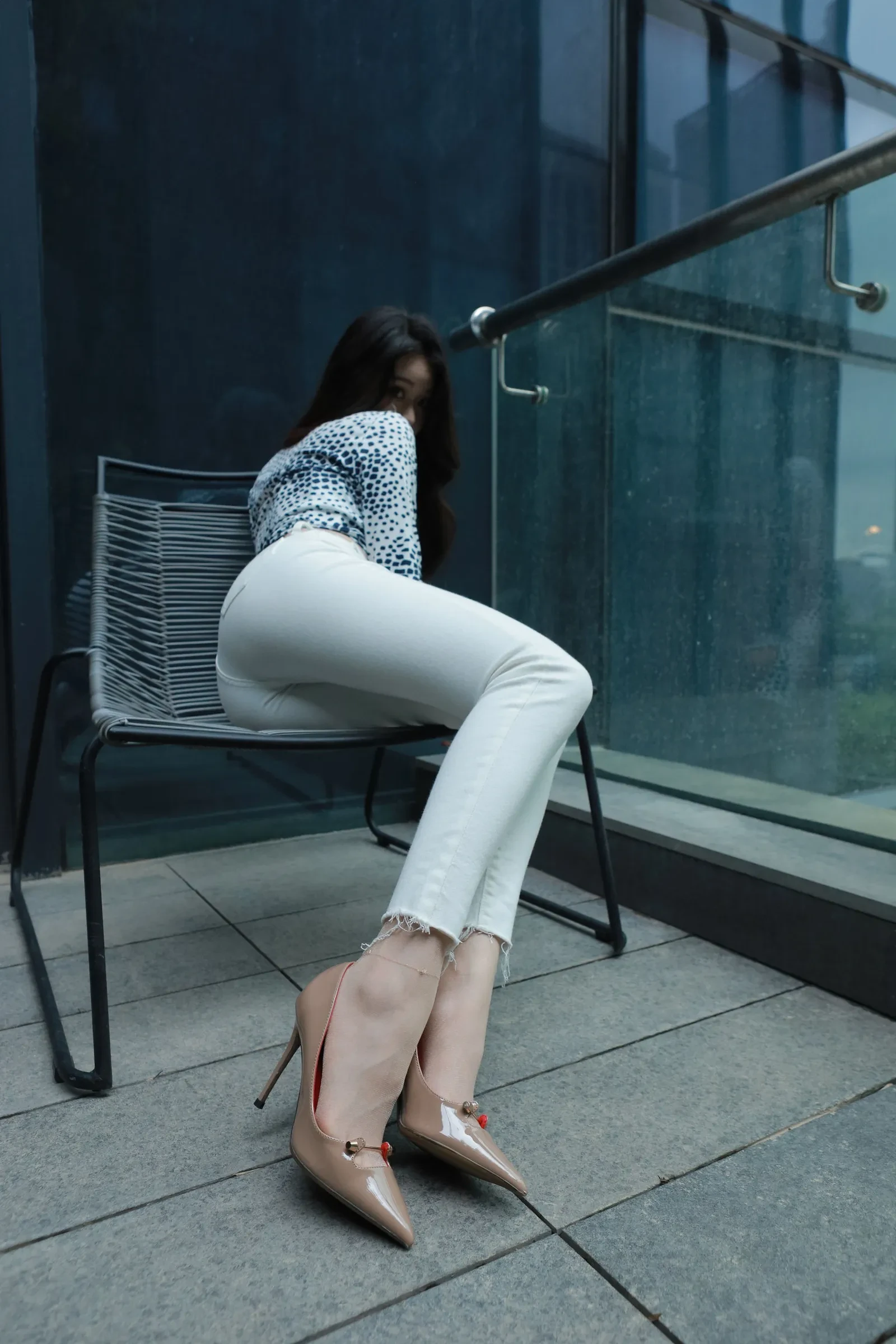 Sia不吃鱼 – 完美曲线 [33P]