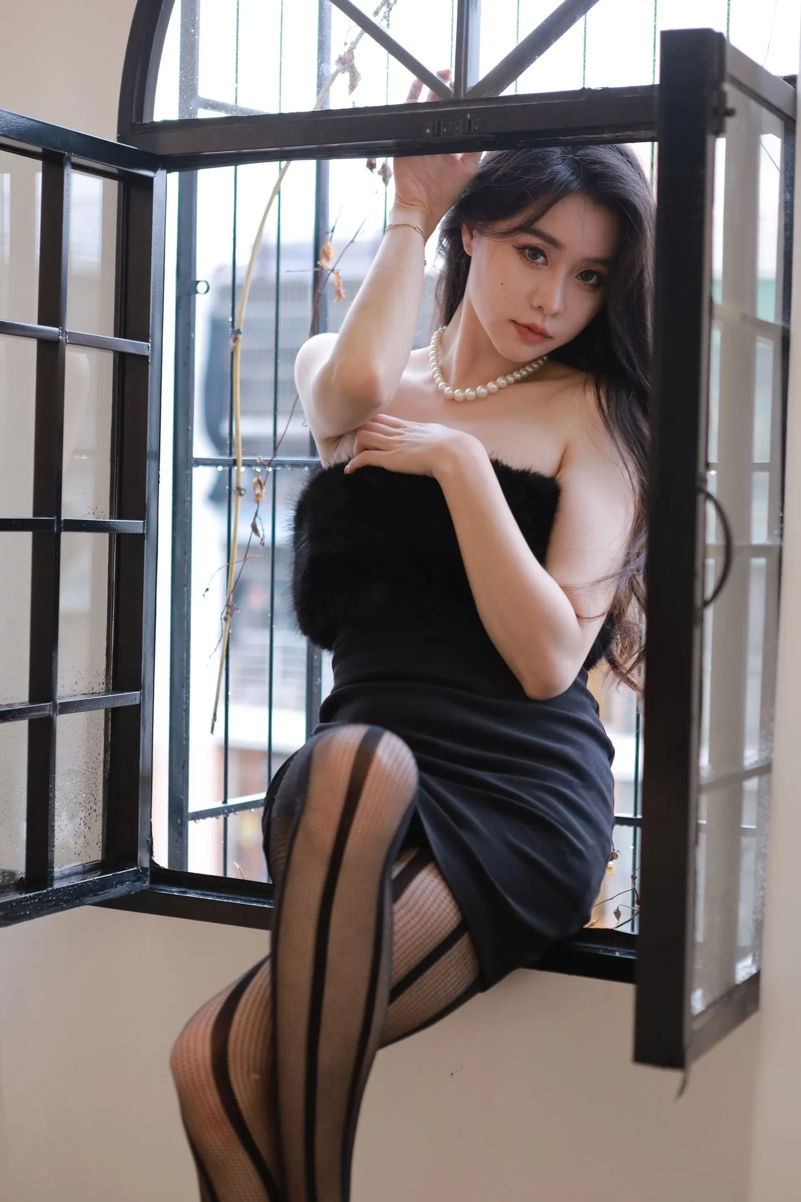 Sia不吃鱼 - 虾线黑丝 [51P]