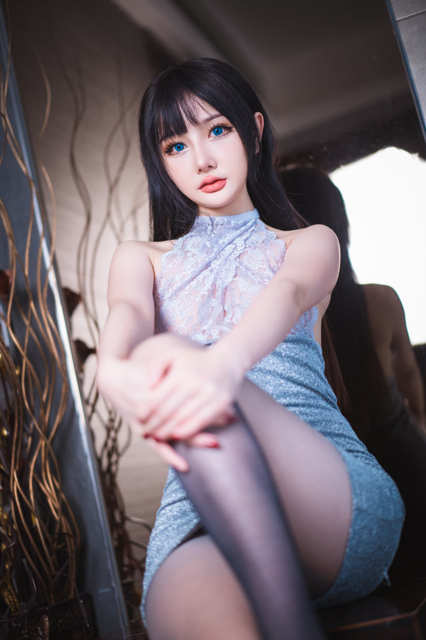 您的蛋蛋 – 包臀灰丝 [43P]