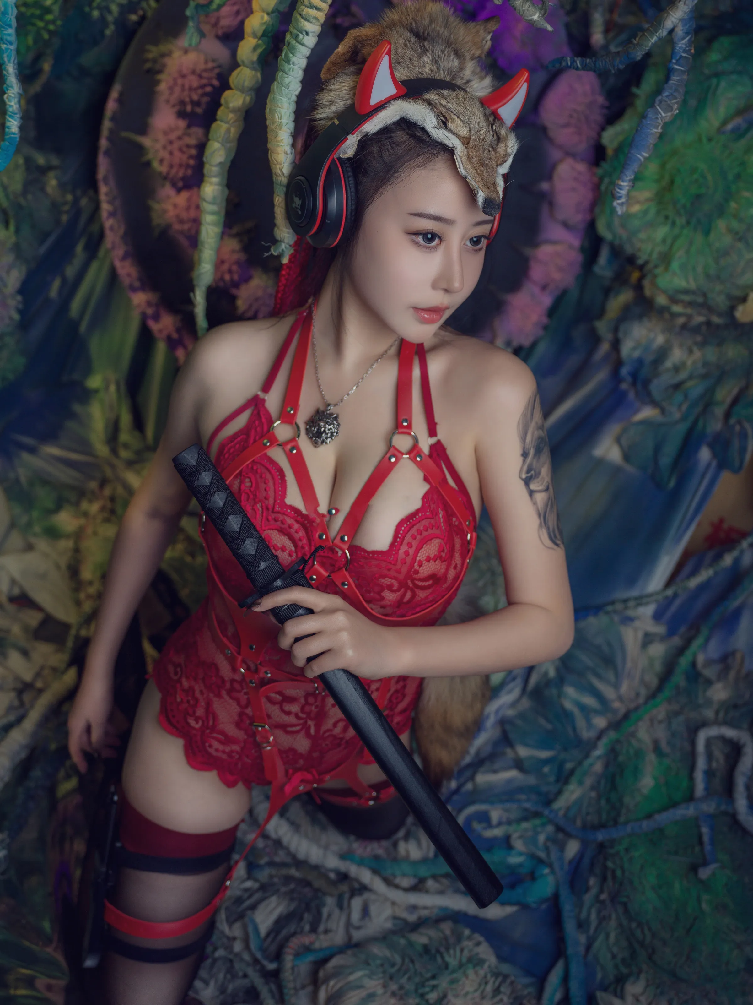 奈汐酱nice – 猎狼女 [47P]