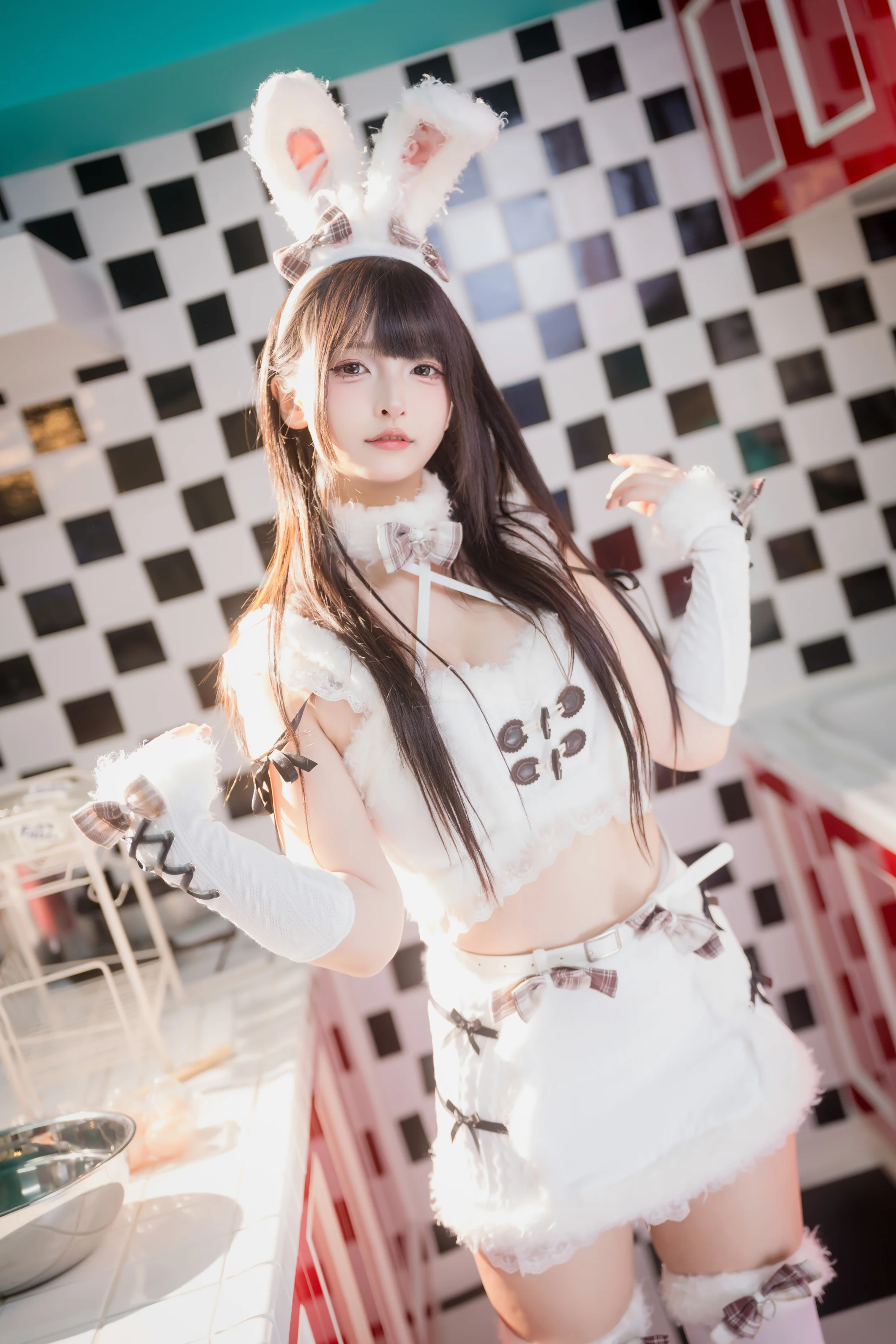 神楽坂真冬 – 毛绒白兔 [75P]