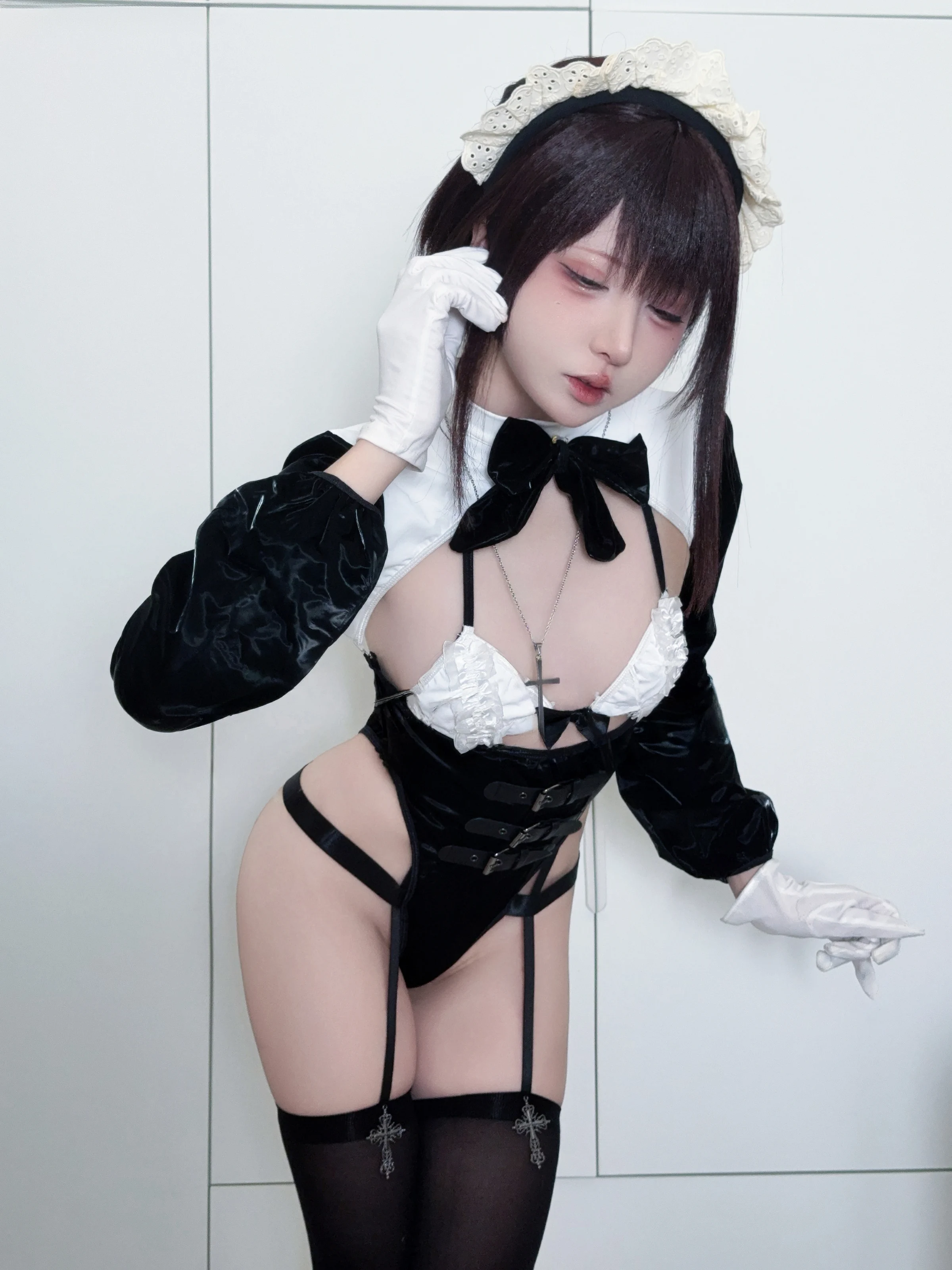 纸悦Etsu_ko – OC GIN 叛逆女仆 [36P]