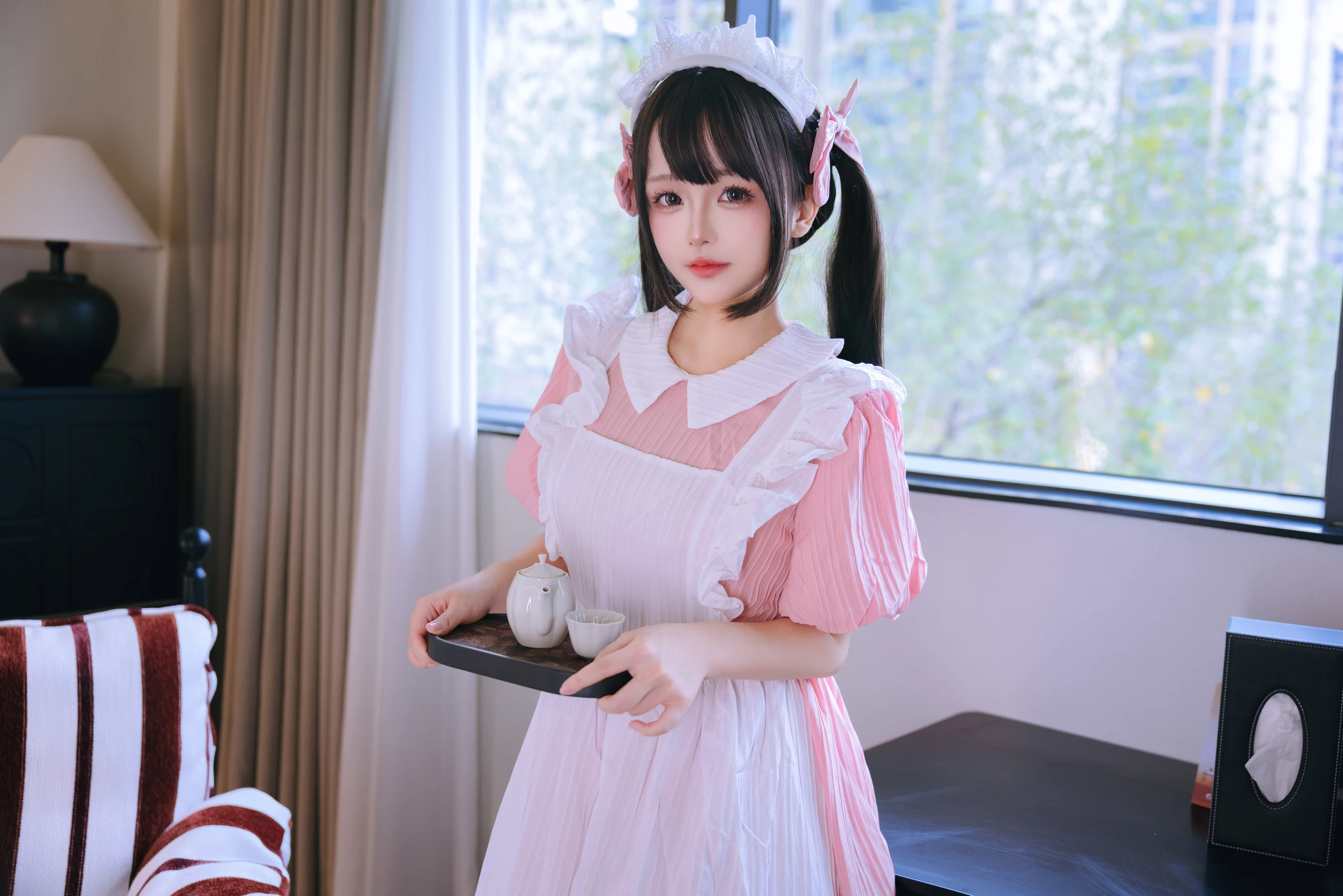 日奈娇 – 见习女仆 [170P]
