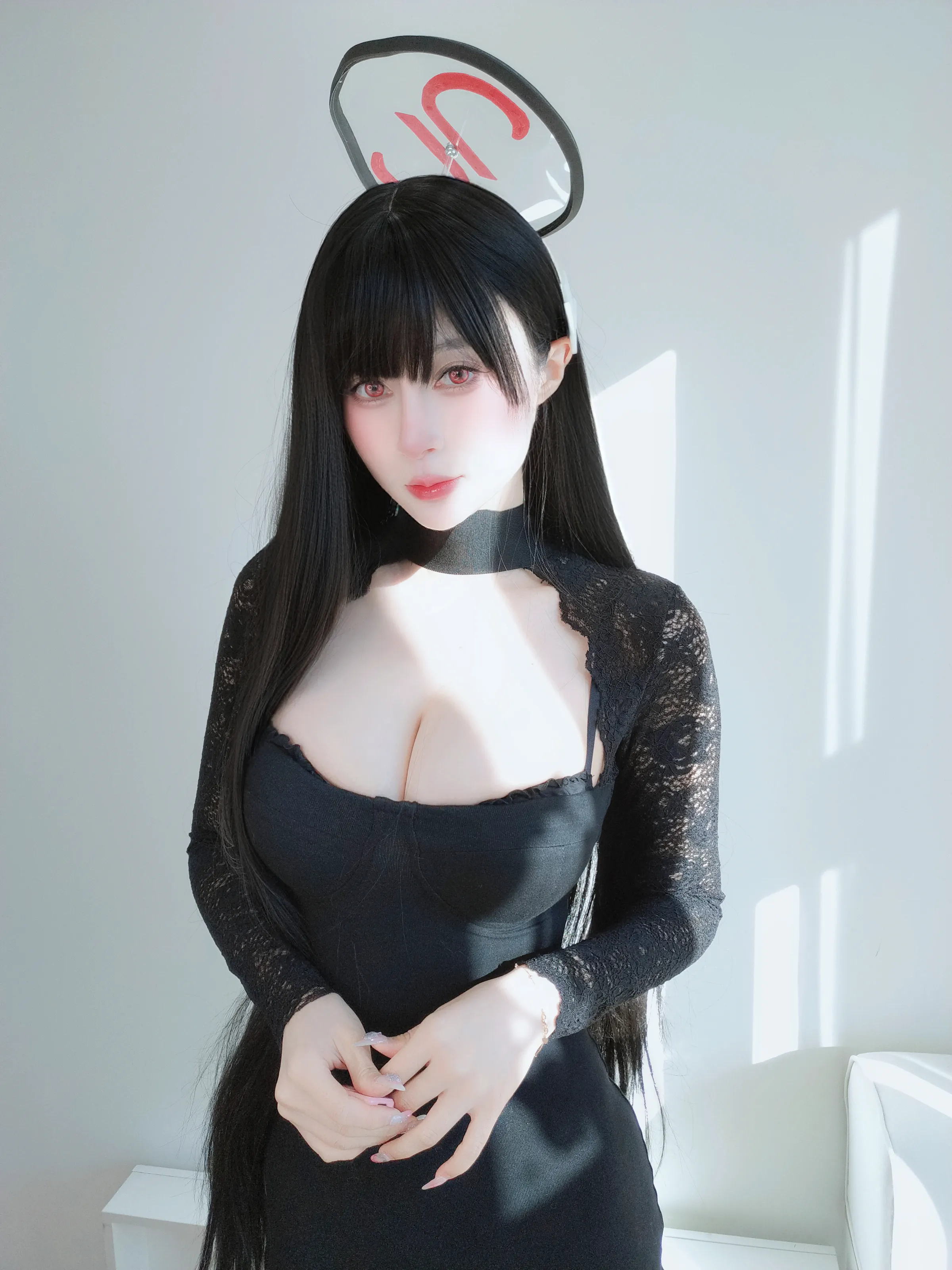 白银81 – 自撮り Vol.104 莉音OL [116P]