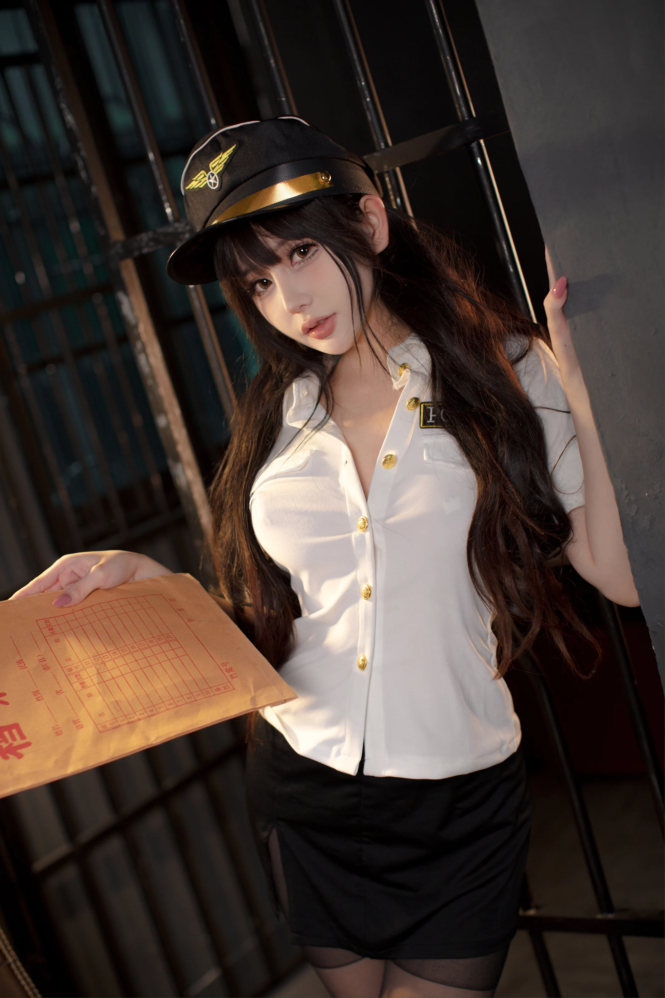 您的蛋蛋 – 俘获制服 [81P]