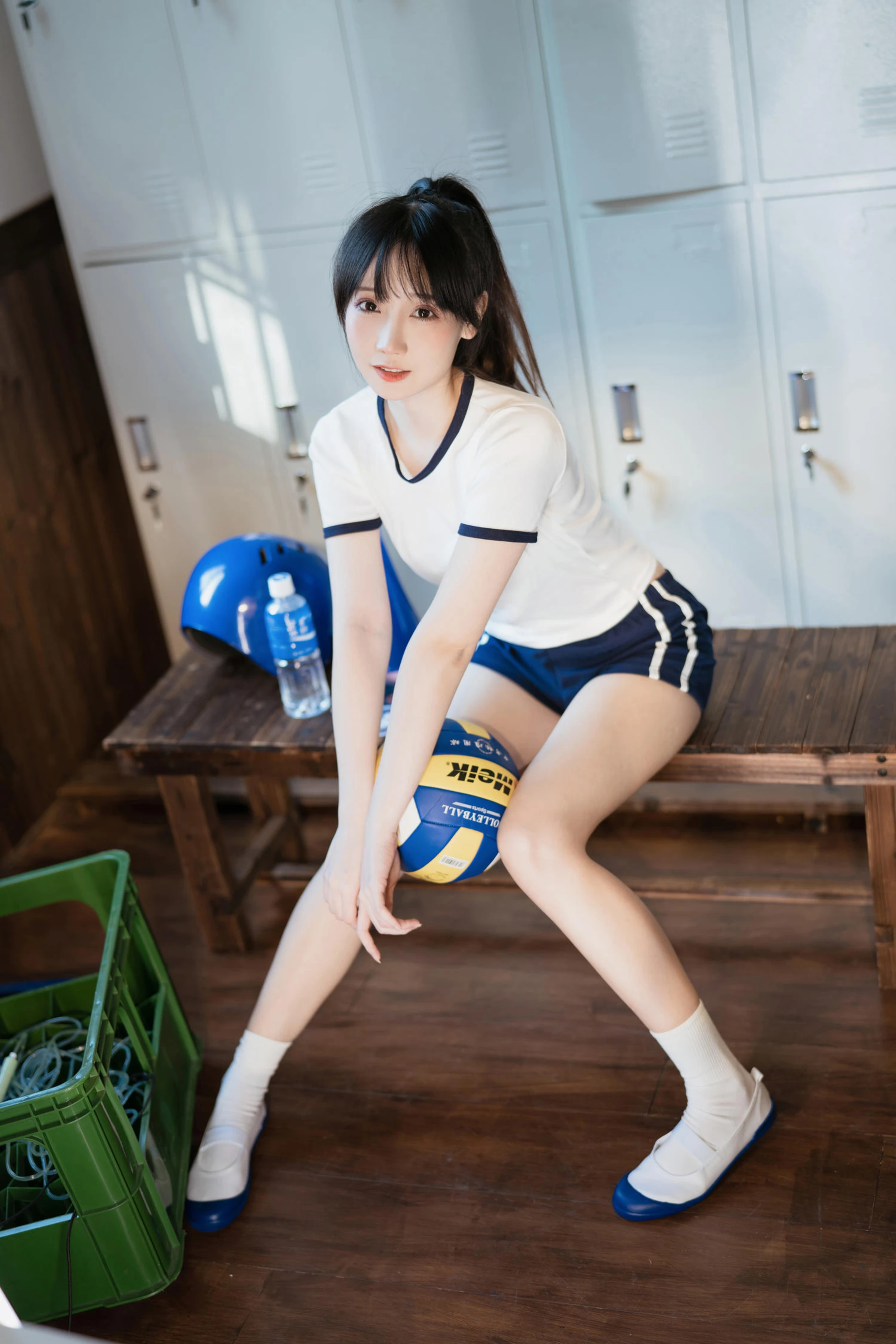 焖焖碳 – 体操服 [30P]