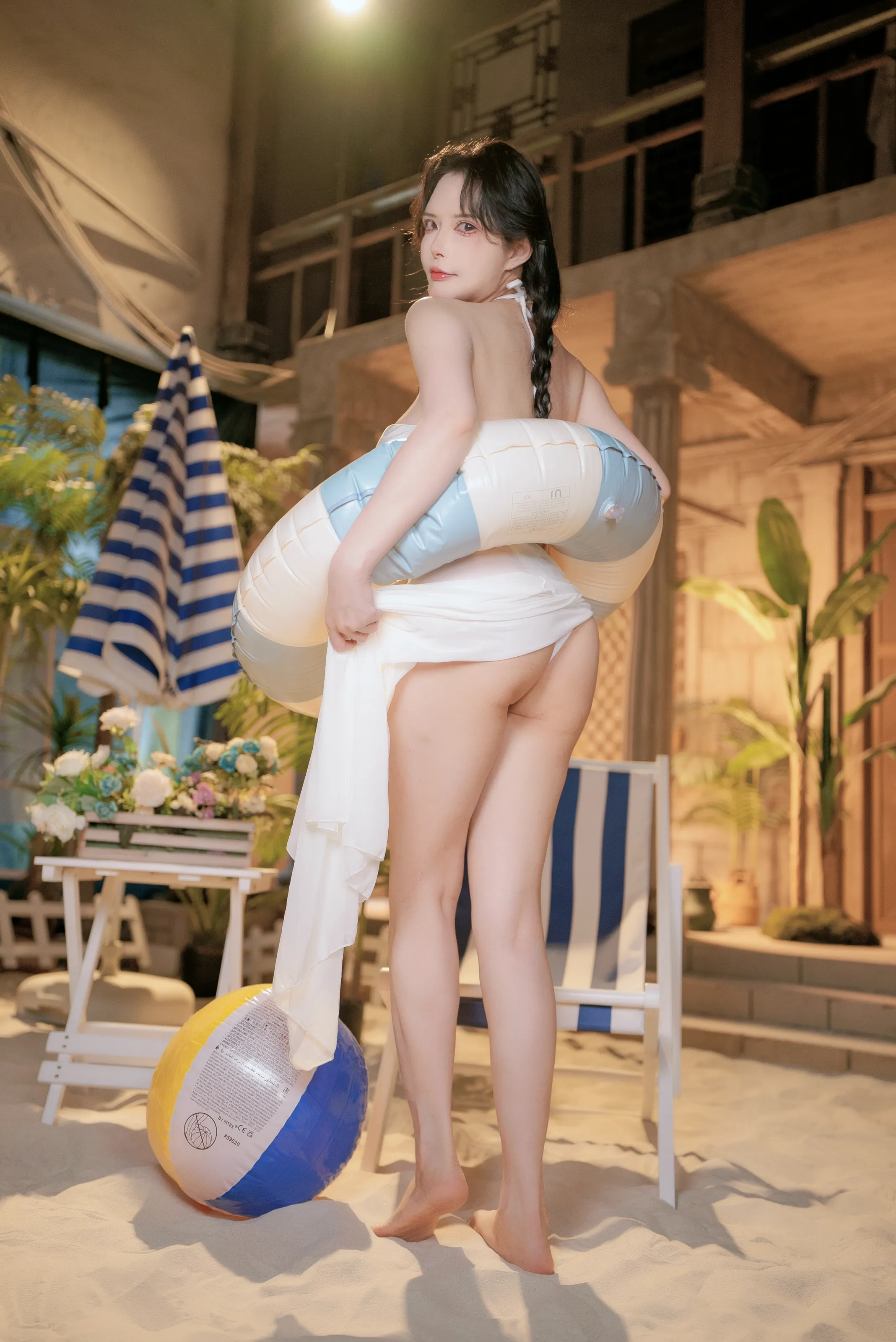 秋和柯基 – 夏漾写真本 白泳衣 [27P]