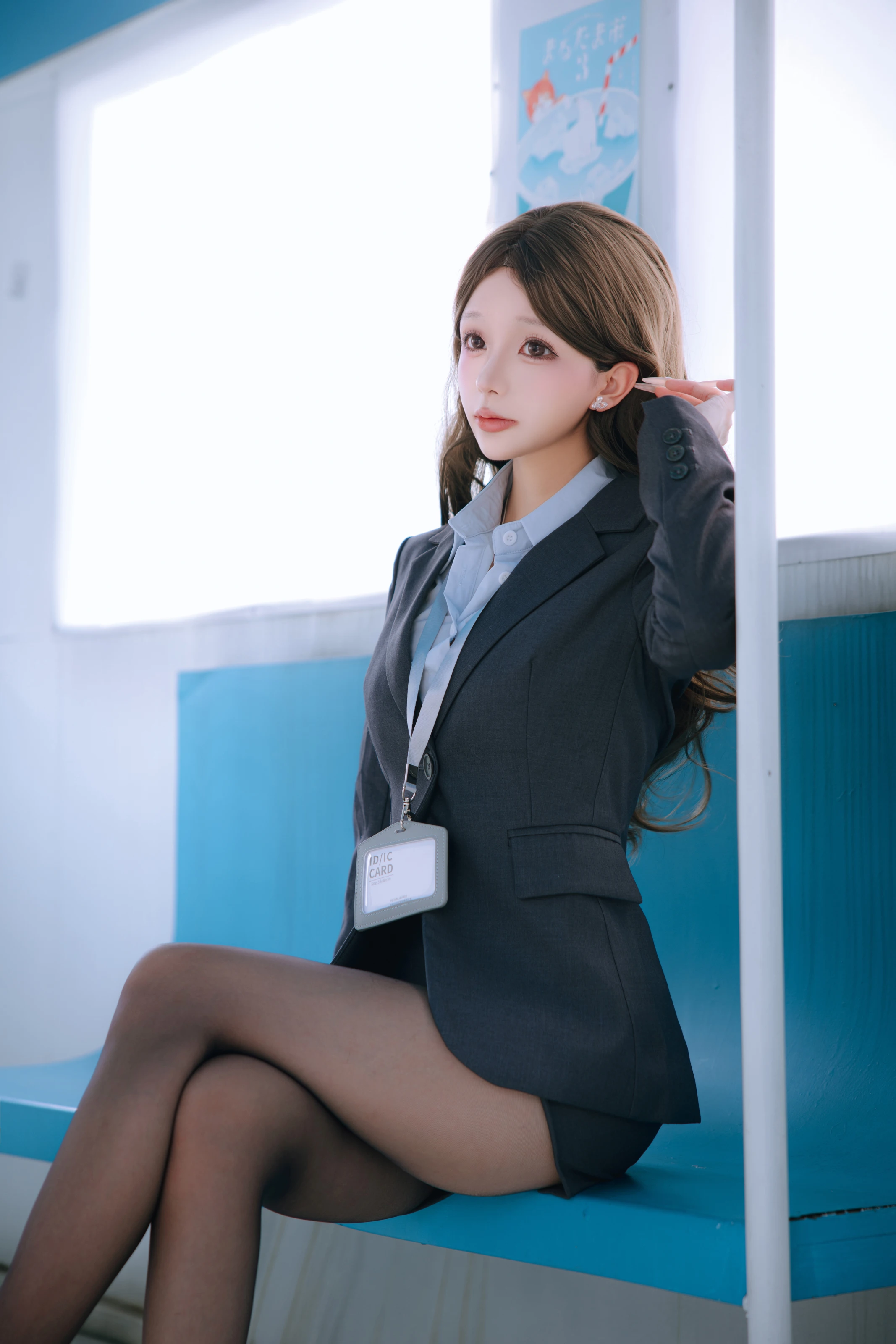 日奈娇 – 电车上班族 [222P]