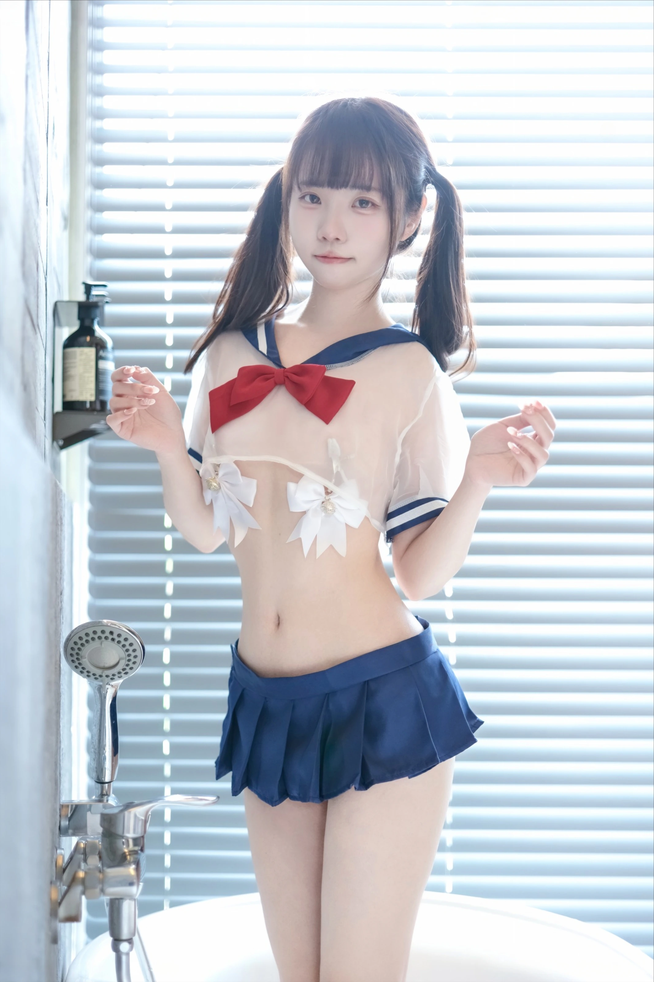 可可小白兔 – 透明学生服 [64P]