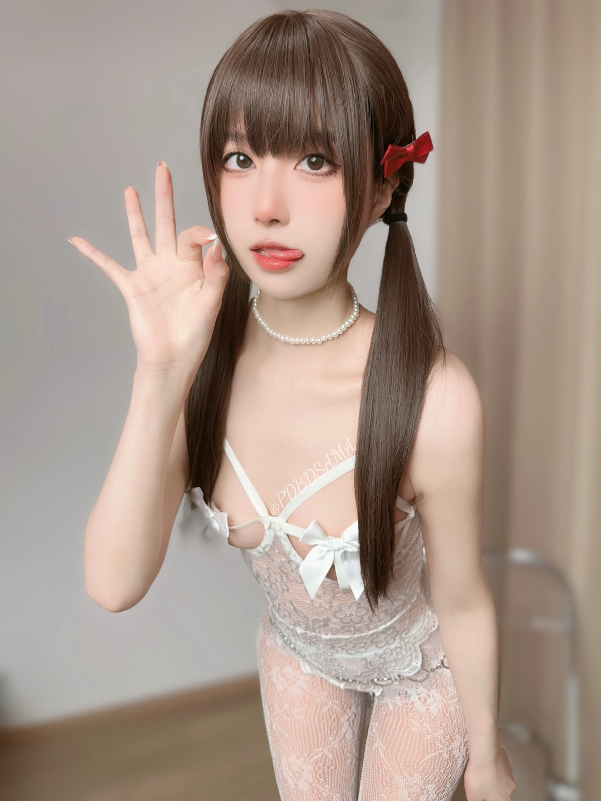 布丁大法 – 白色蕾丝 [45P]