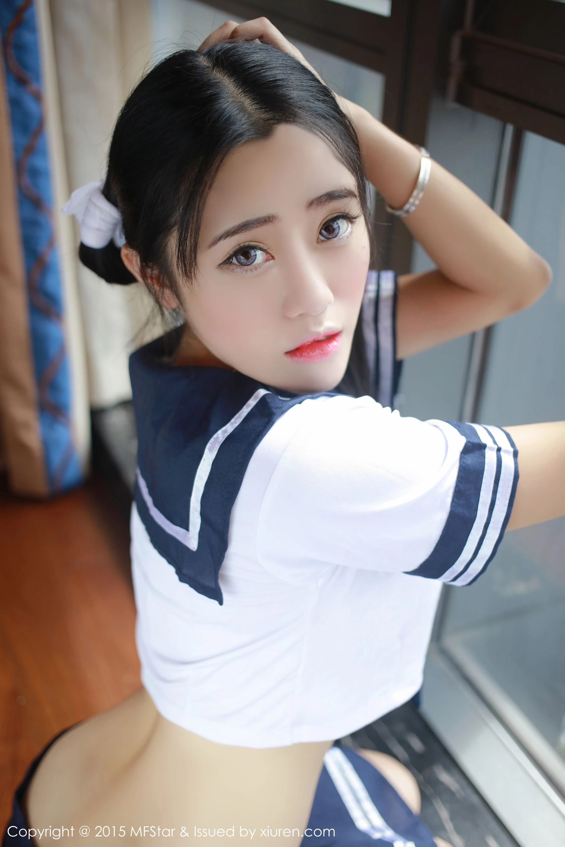 兜豆靓Youlina《3套性感制服系列》 模范学院 Vol.032