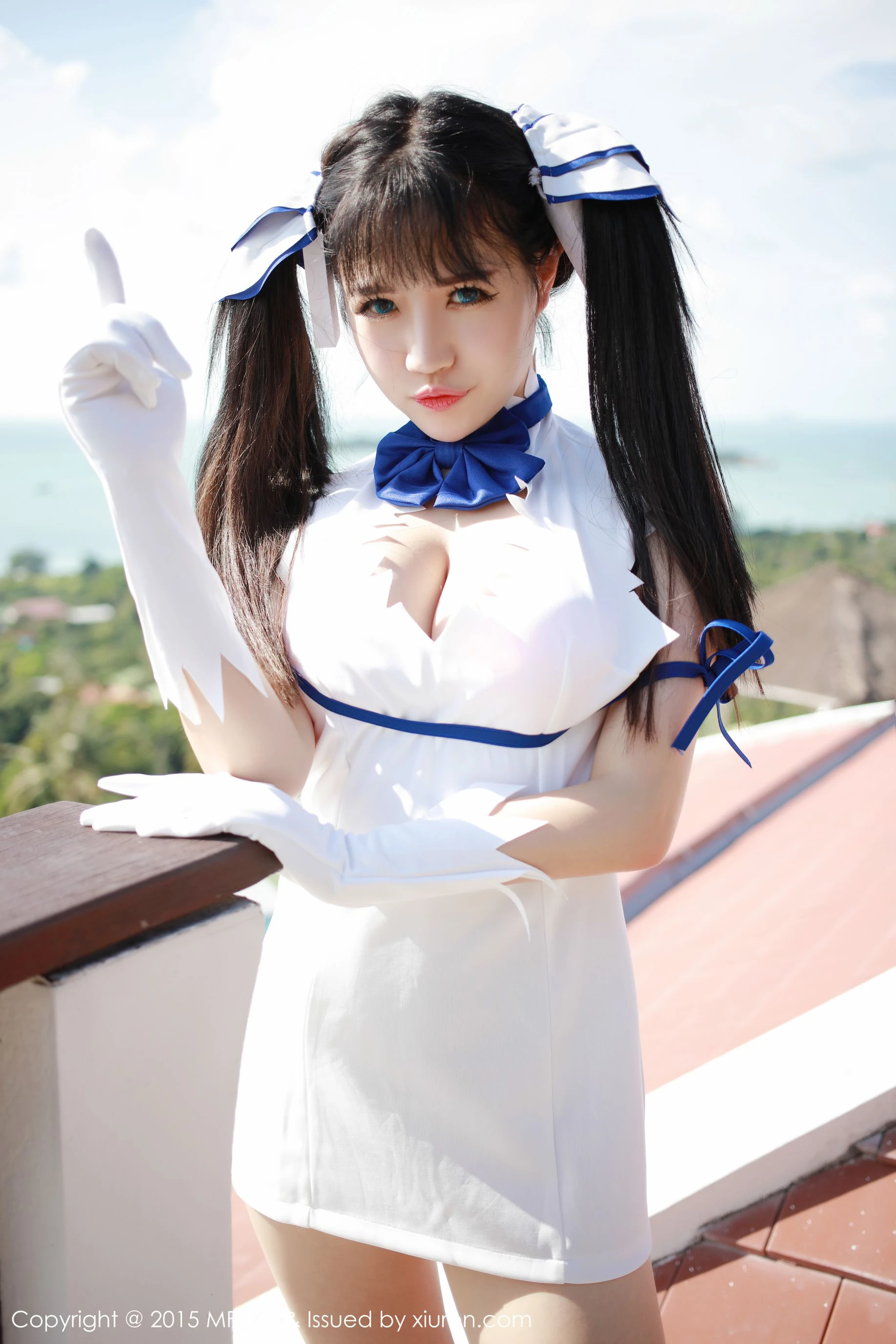 徐cake《苏梅旅拍》COSPLAY+性感泳装 模范学院 Vol.036