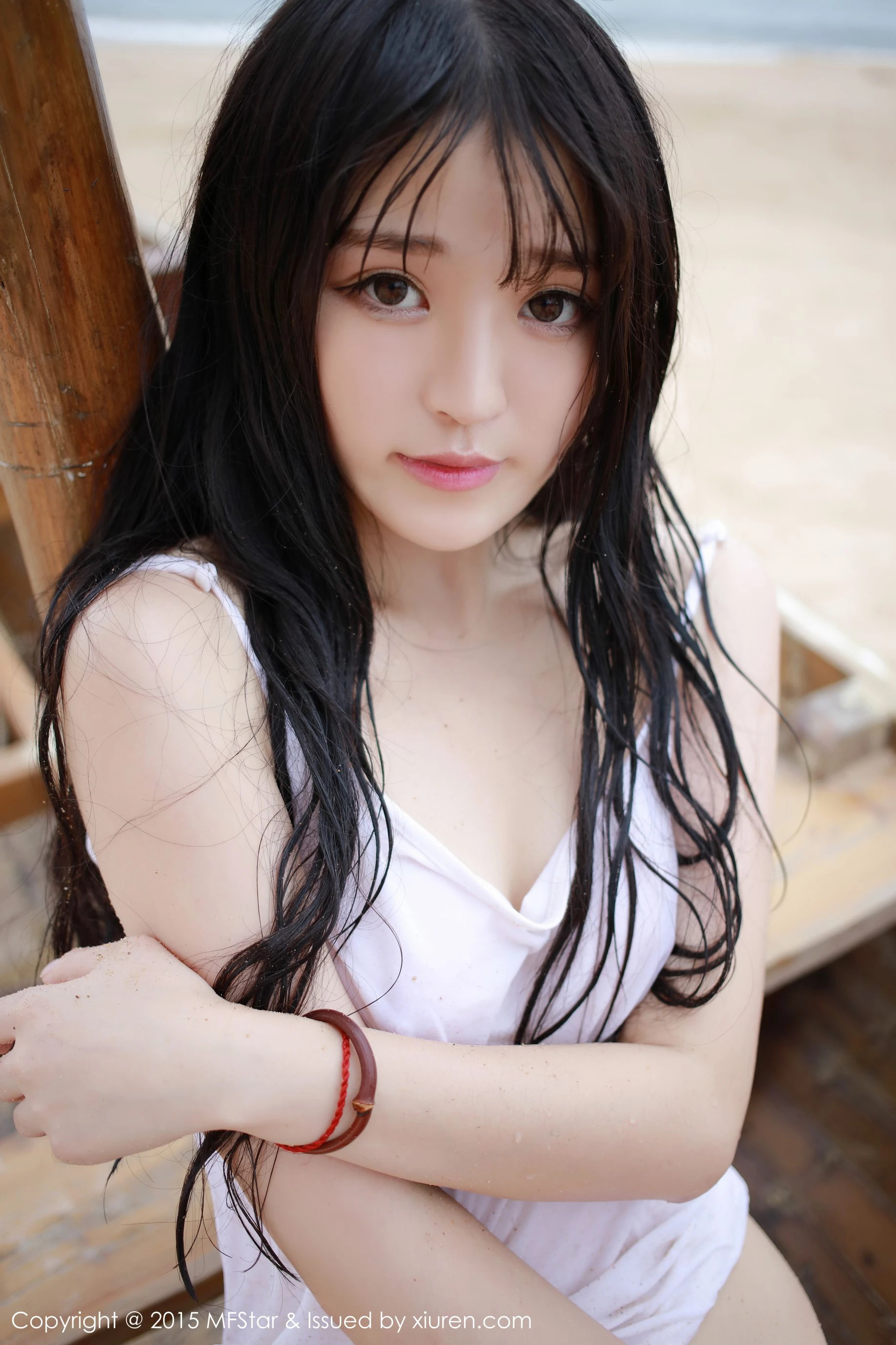 伊小七MoMo 《性感湿身旅拍》 模范学院 Vol.029