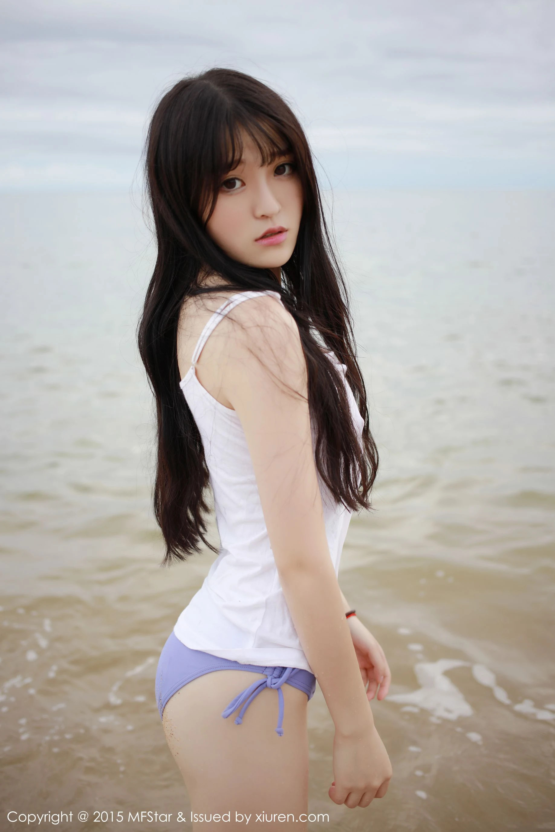 伊小七MoMo 《性感湿身旅拍》 模范学院 Vol.029
