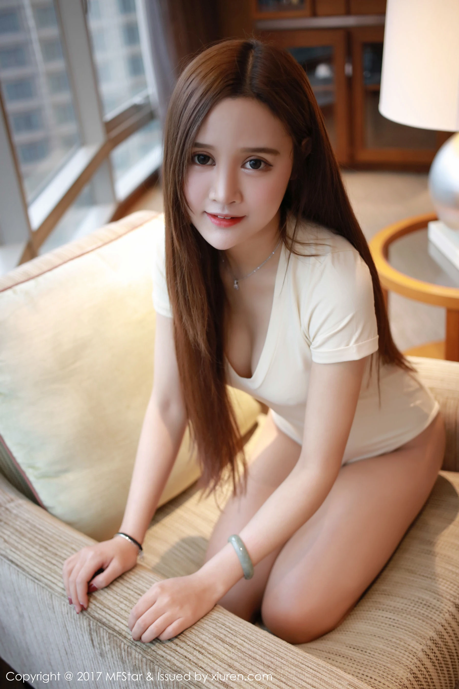 姗姗《性感连体装+白衬衫》 模范学院 Vol.108
