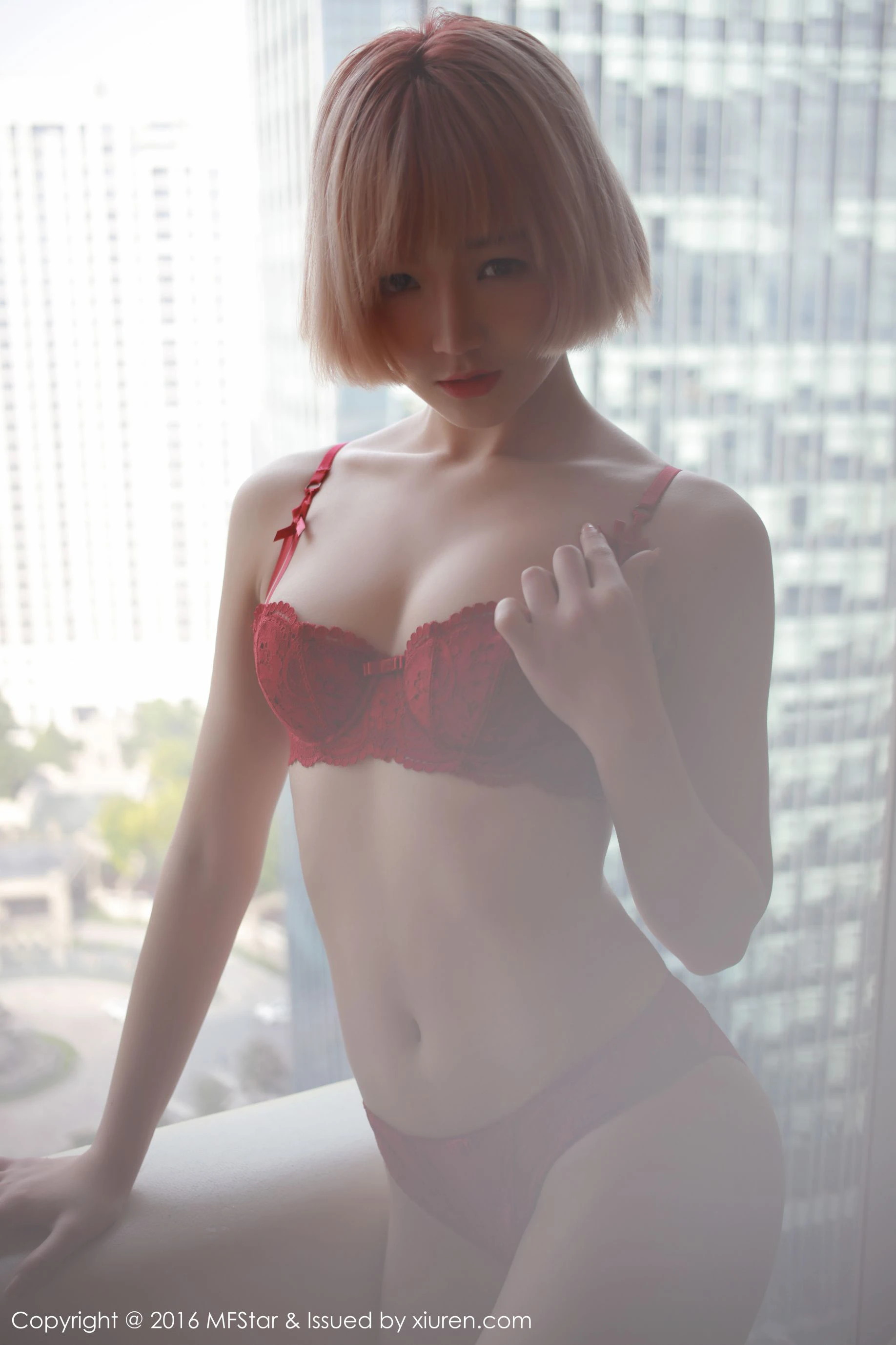 悦爷妖精《迷离魅惑的小妖精》 模范学院 Vol.082
