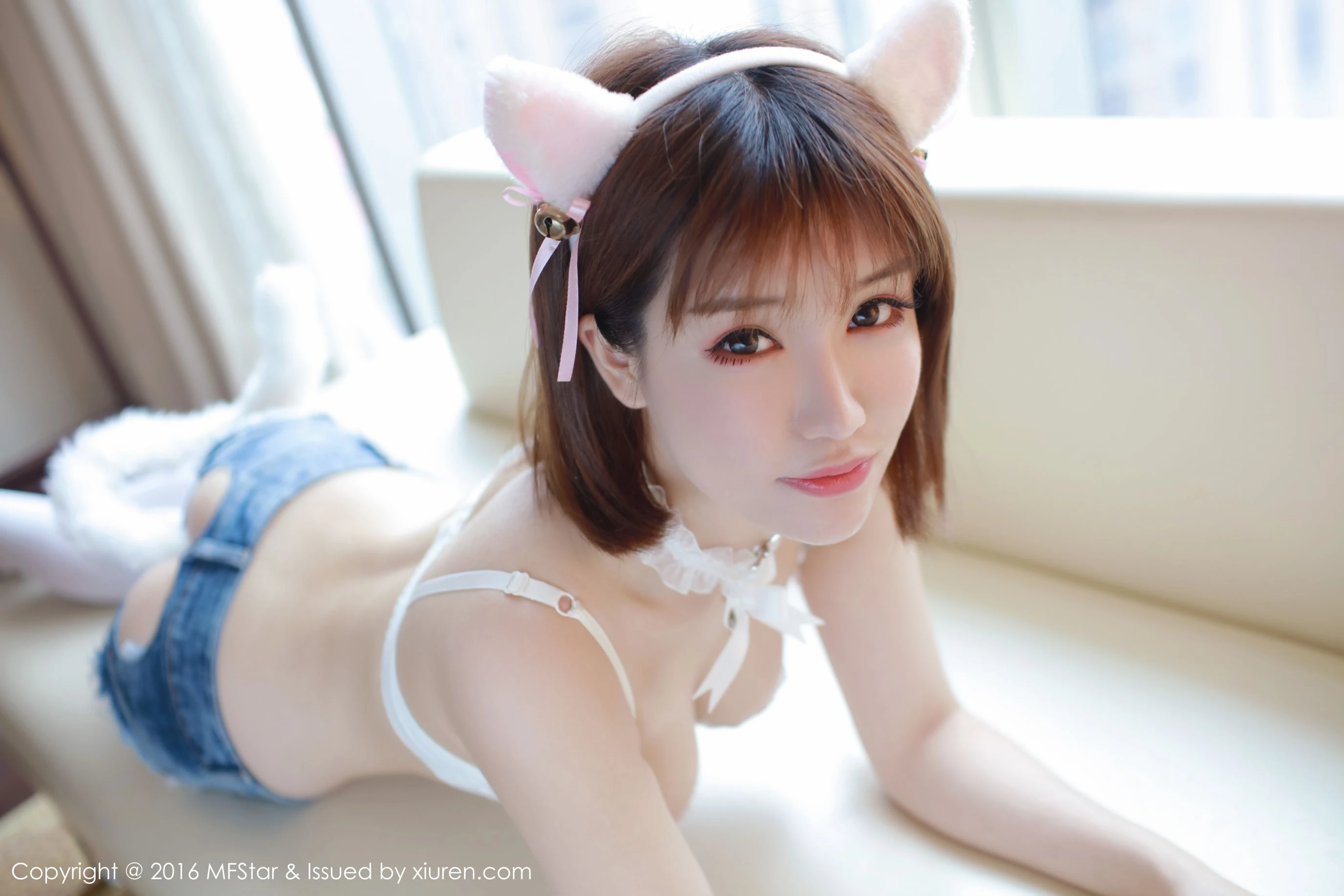 K8傲娇萌萌Vivian《魅惑狐狸与性感比基尼》 模范学院 Vol.071