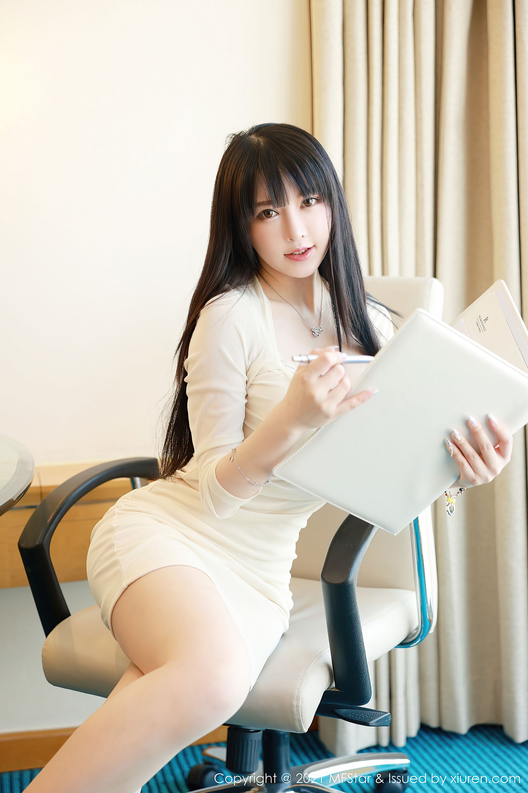 模范学院 Vol.472 玉兔miki