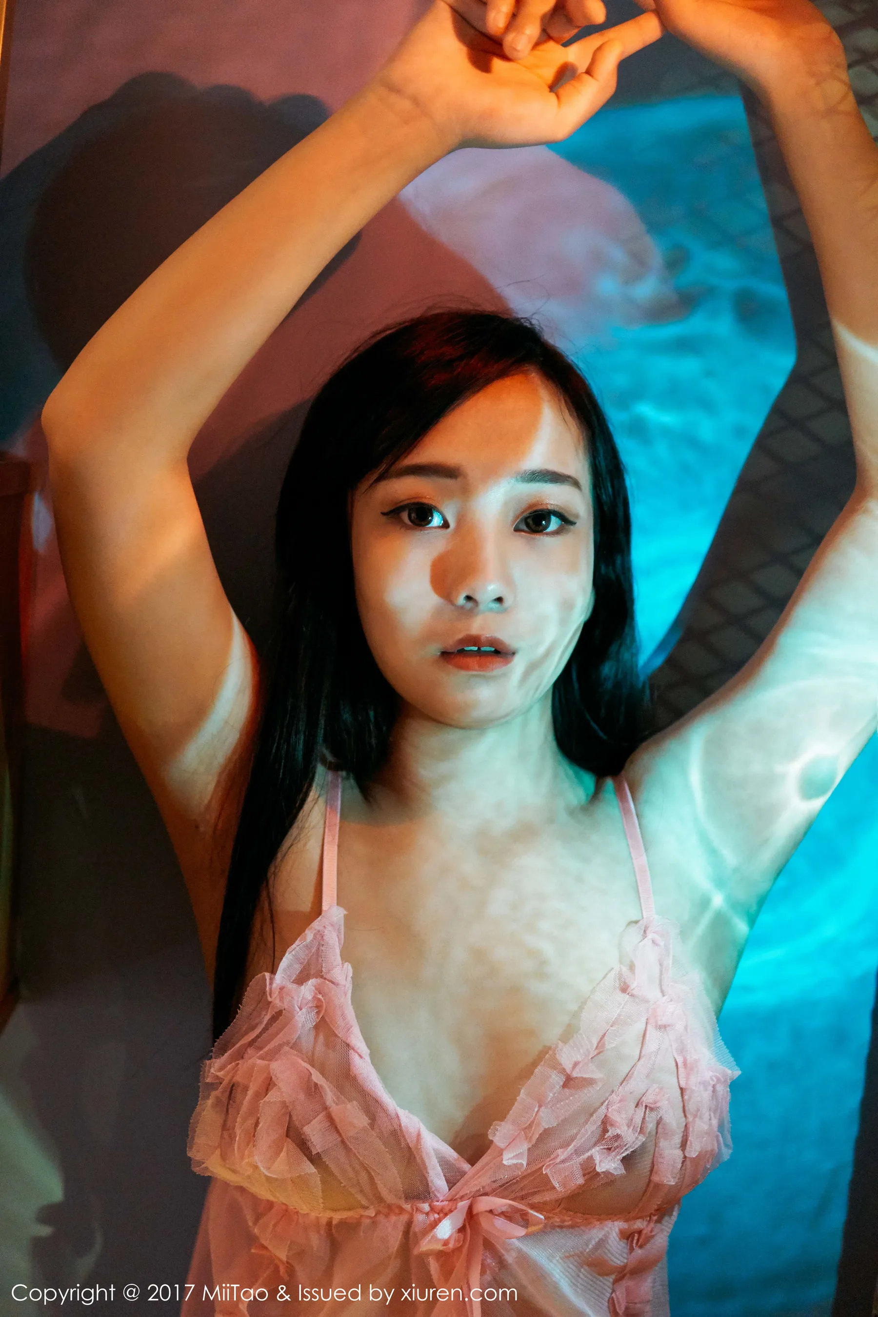 瑞欣《灯光下的人体摄影》 蜜桃社 VOL.086