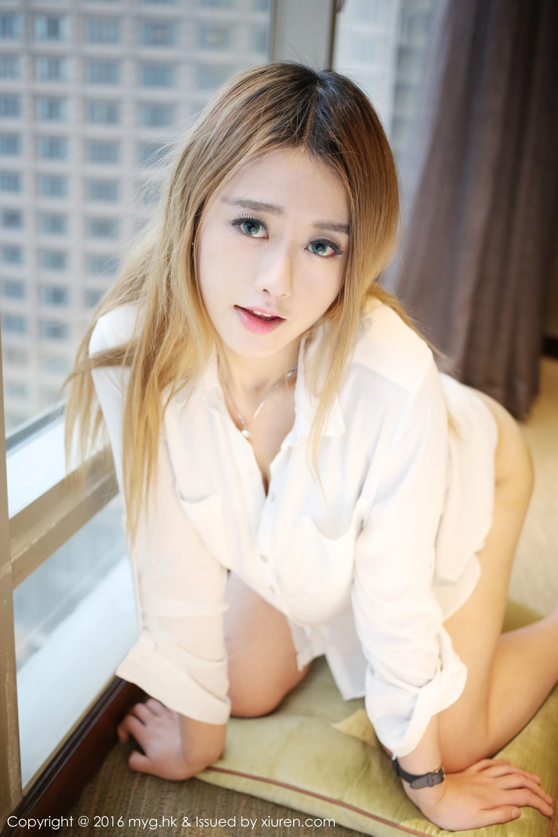 Yuli黄佳丽《白衬衫+内衣诱惑》 美媛馆 Vol.196