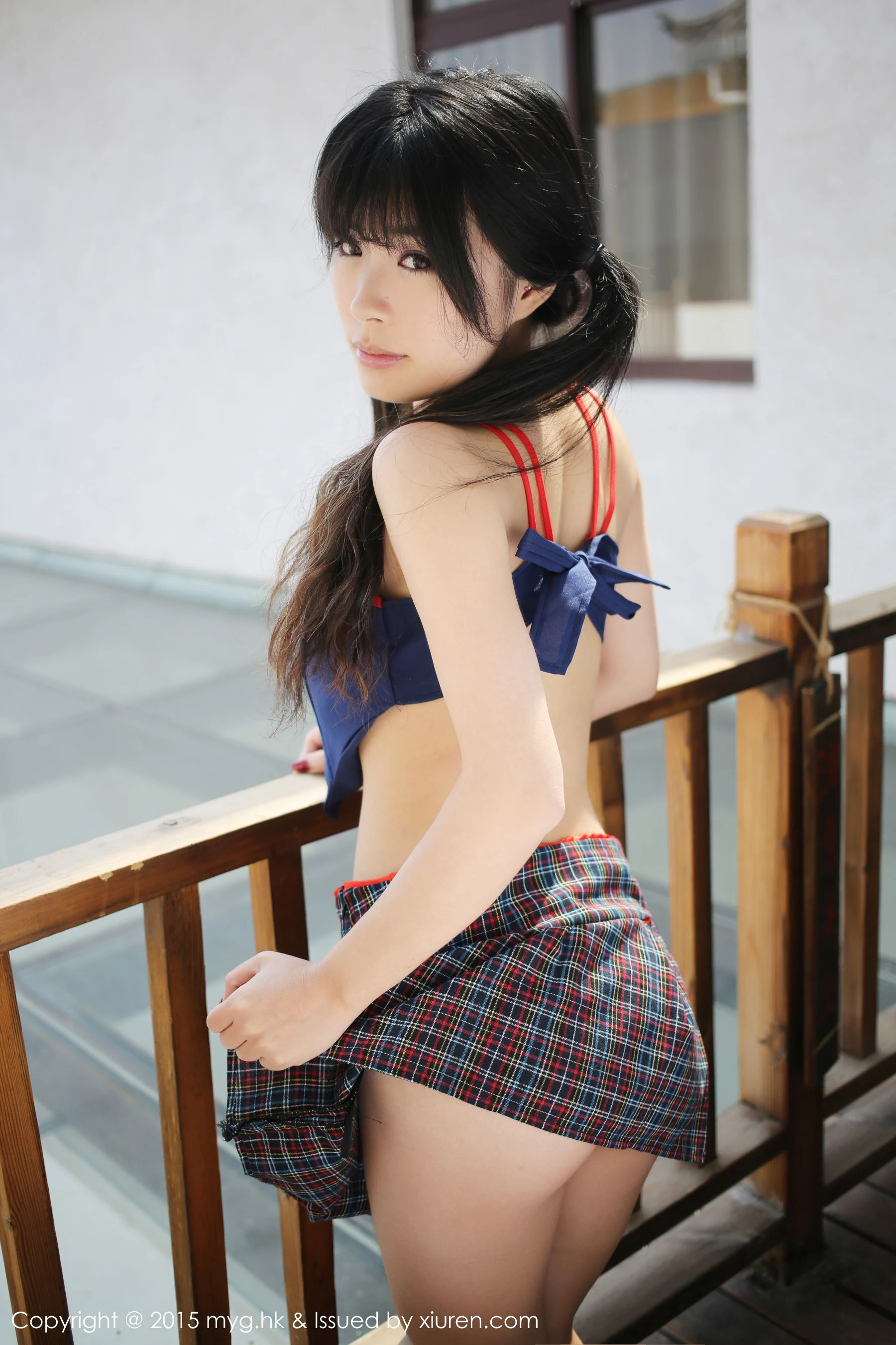 刘雪妮Verna《大理旅拍》内衣+英伦校服 美媛馆 Vol.108
