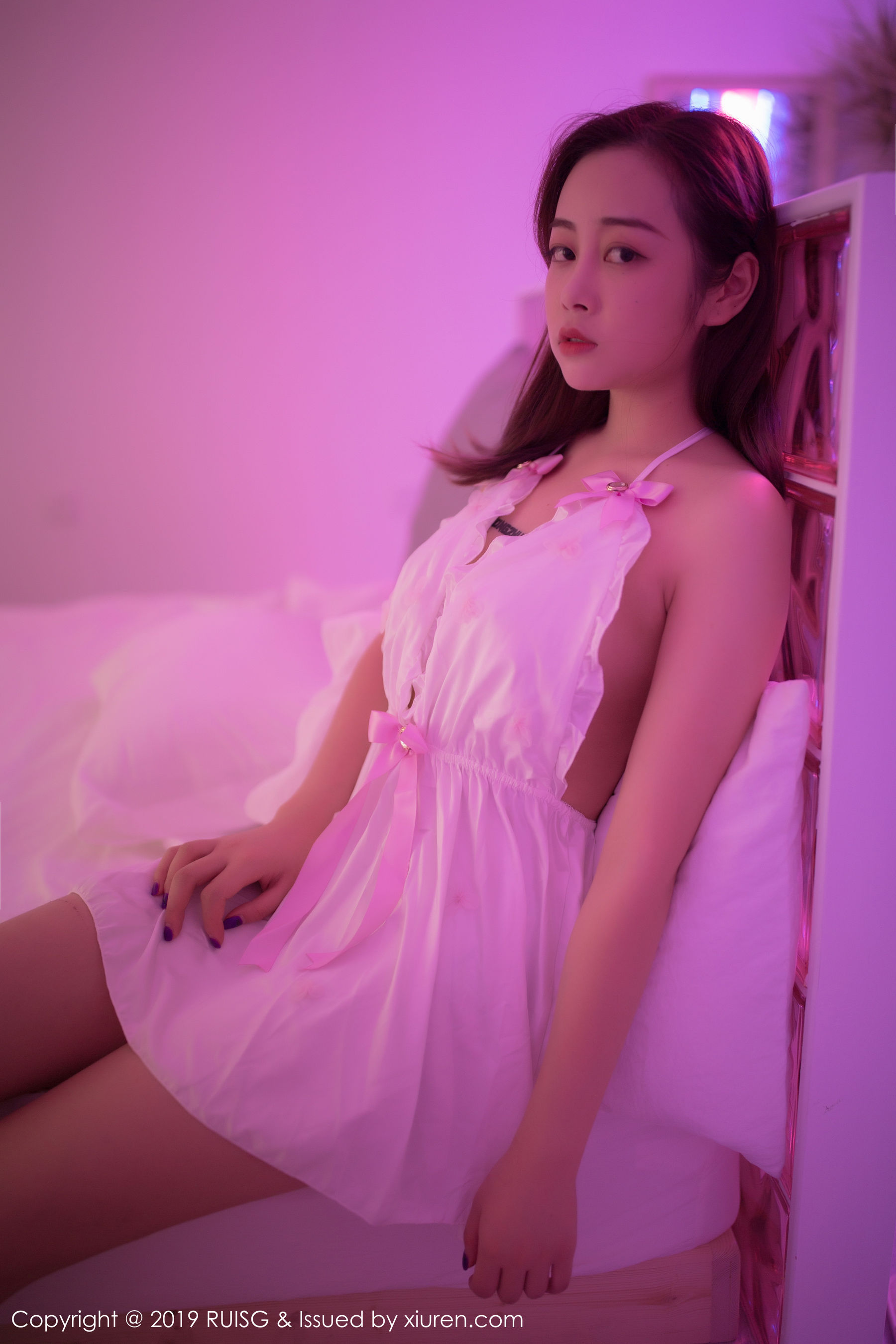 瑞丝馆RUISG Vol.075 Eileen爱琳 [44P]