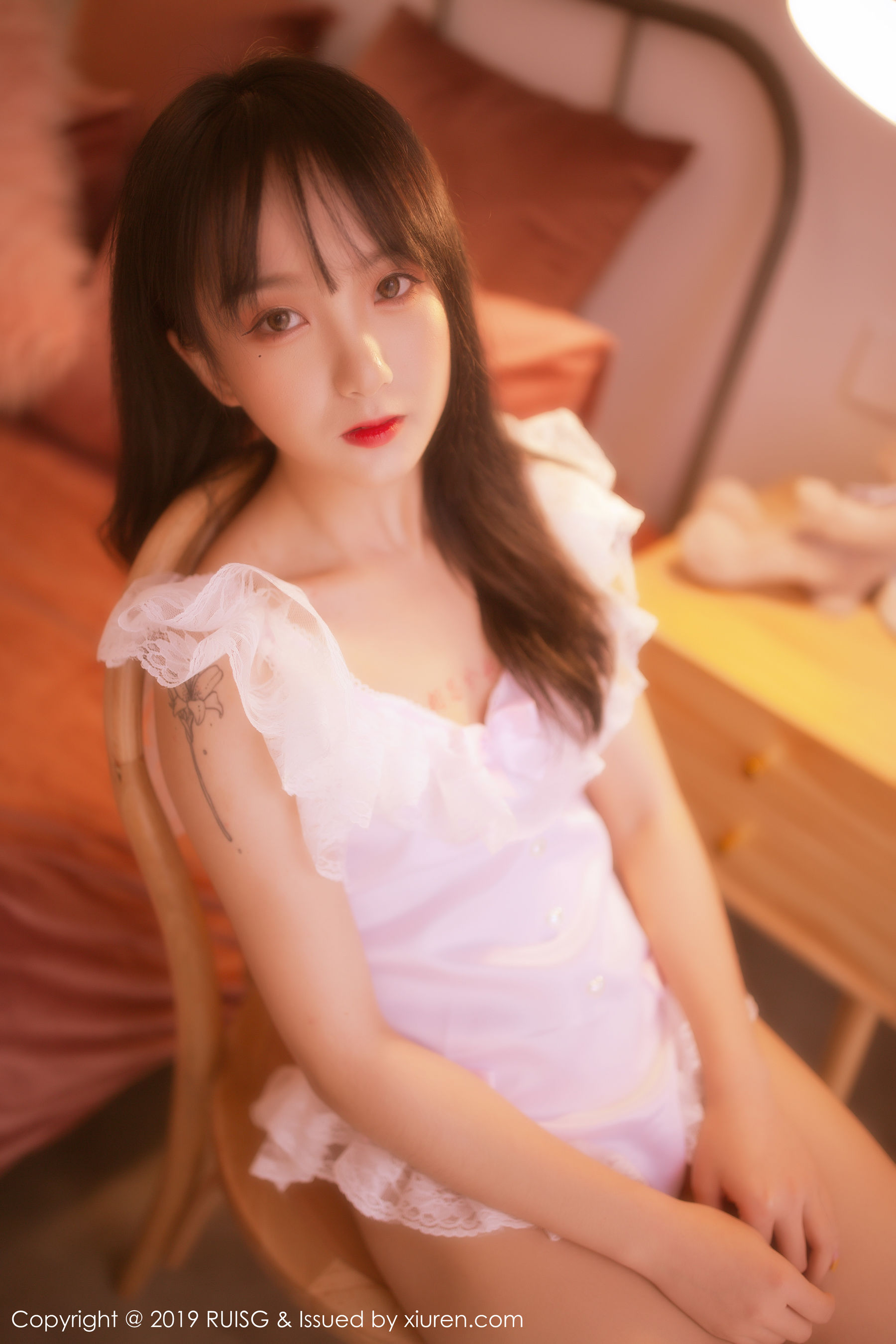 瑞丝馆RUISG Vol.085 小葡萄miki [43P]