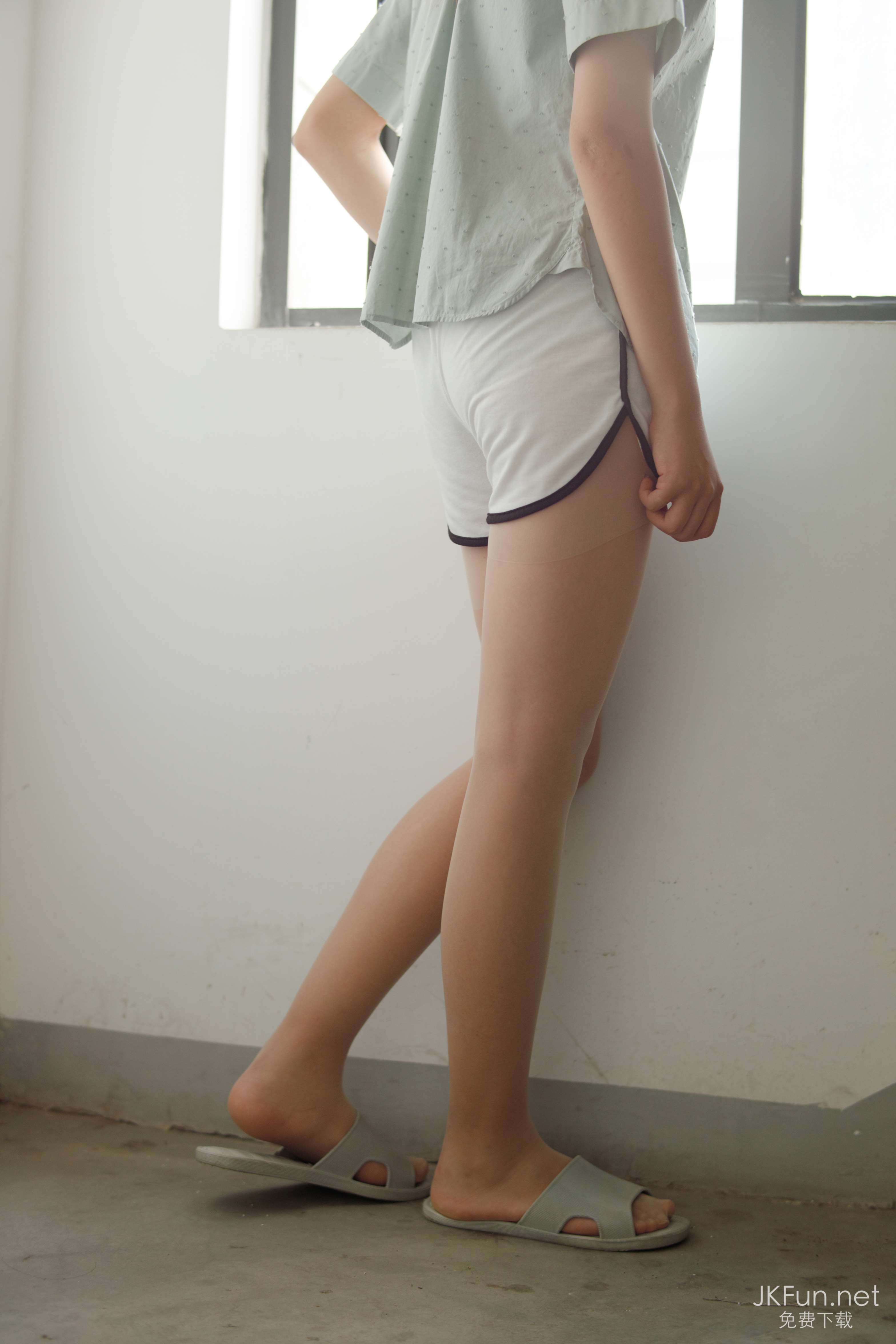 BETA-040 肉丝15D [32P-424MB]