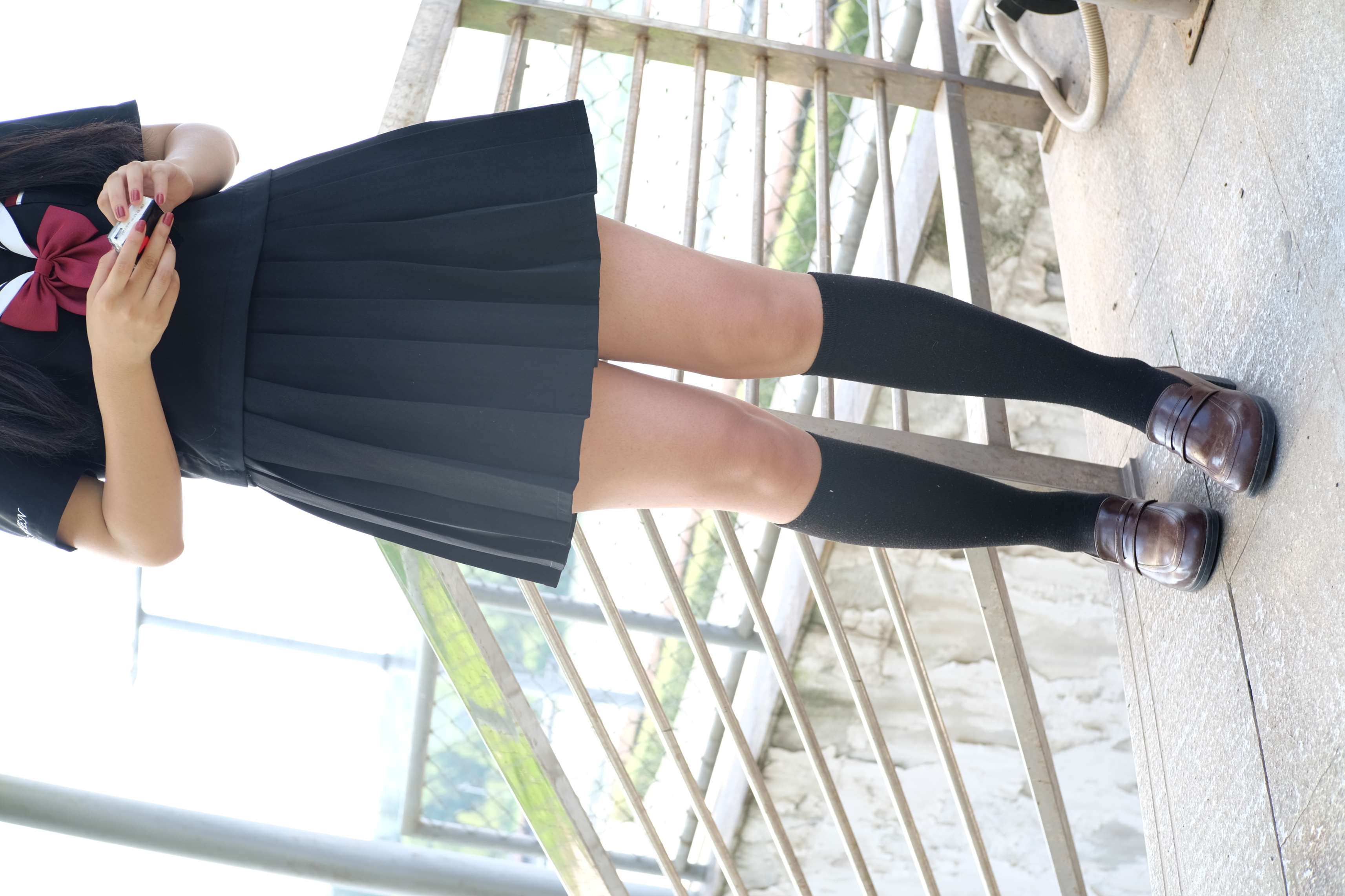 FREE-003 黑色制服白丝长腿 [39P-317MB]