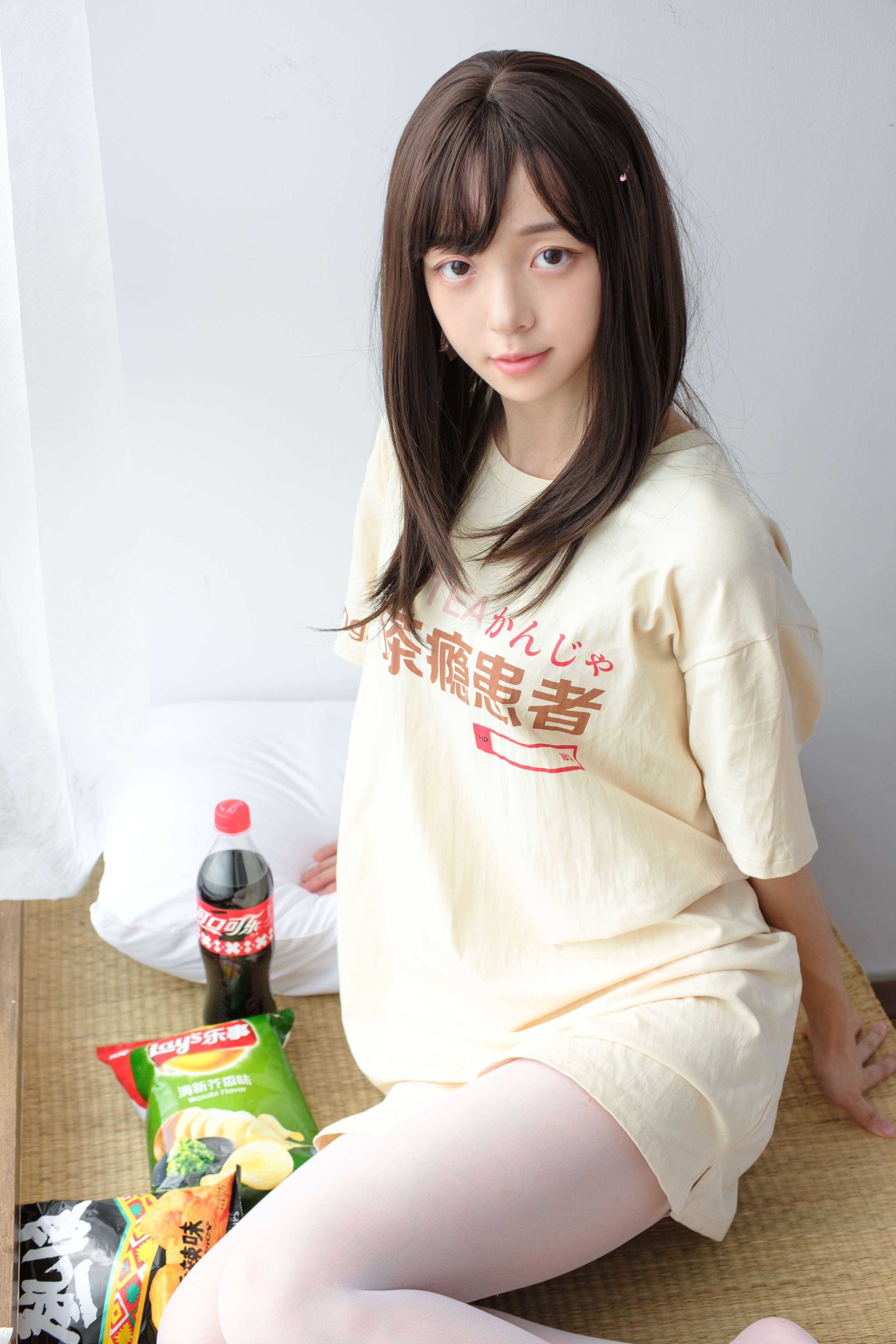 SSR-010 凉席上的白丝美足少女 [88P-978MB]