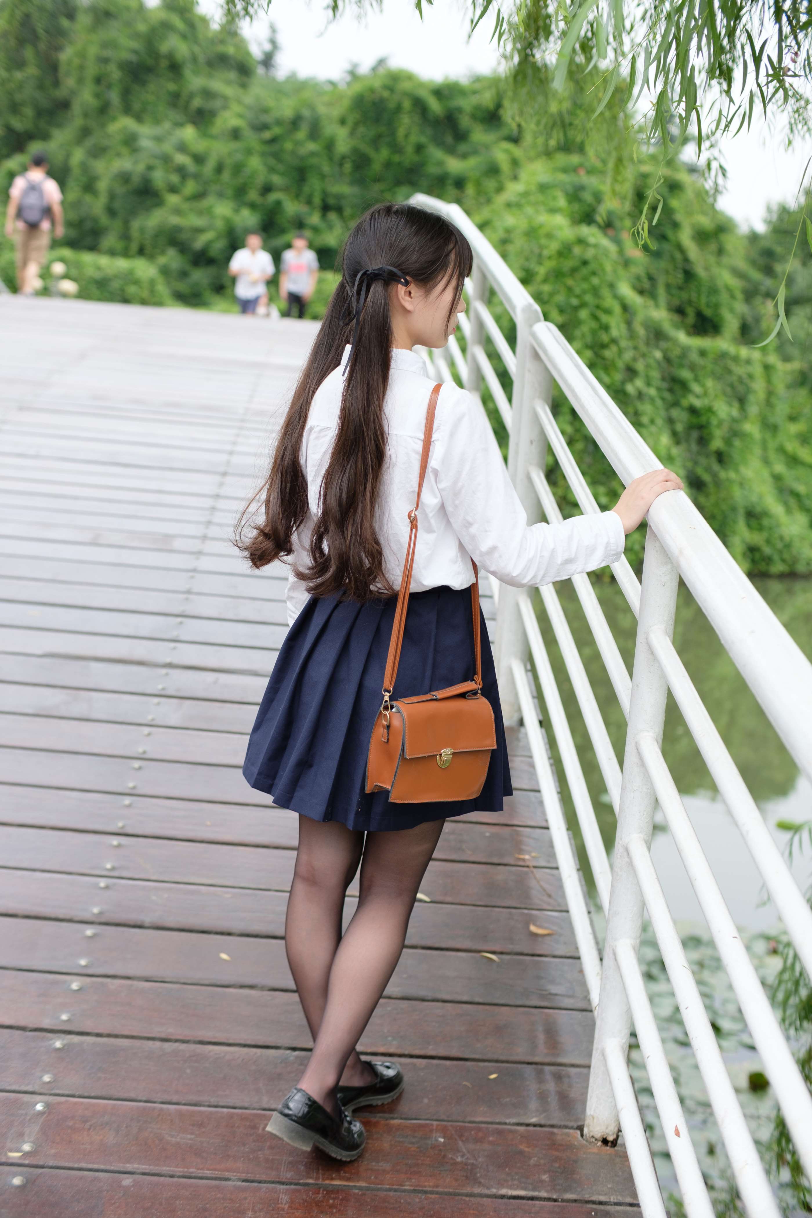 SSR-009 户外黑丝学妹 [83P-841MB]