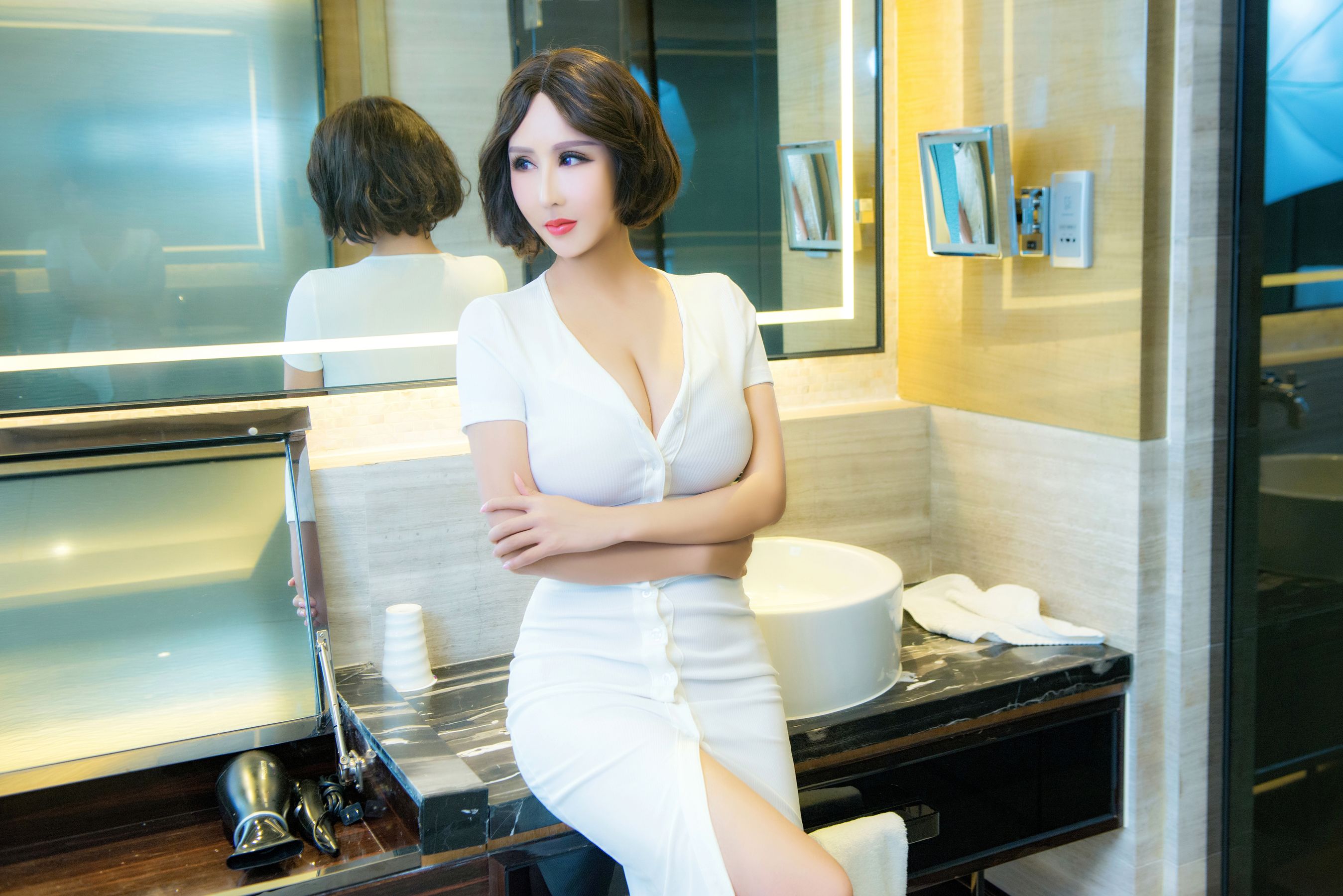 娜依灵儿《性感G乳美胸美臀私房》Part-II SLADY 猎女神 NO.012 [37P]