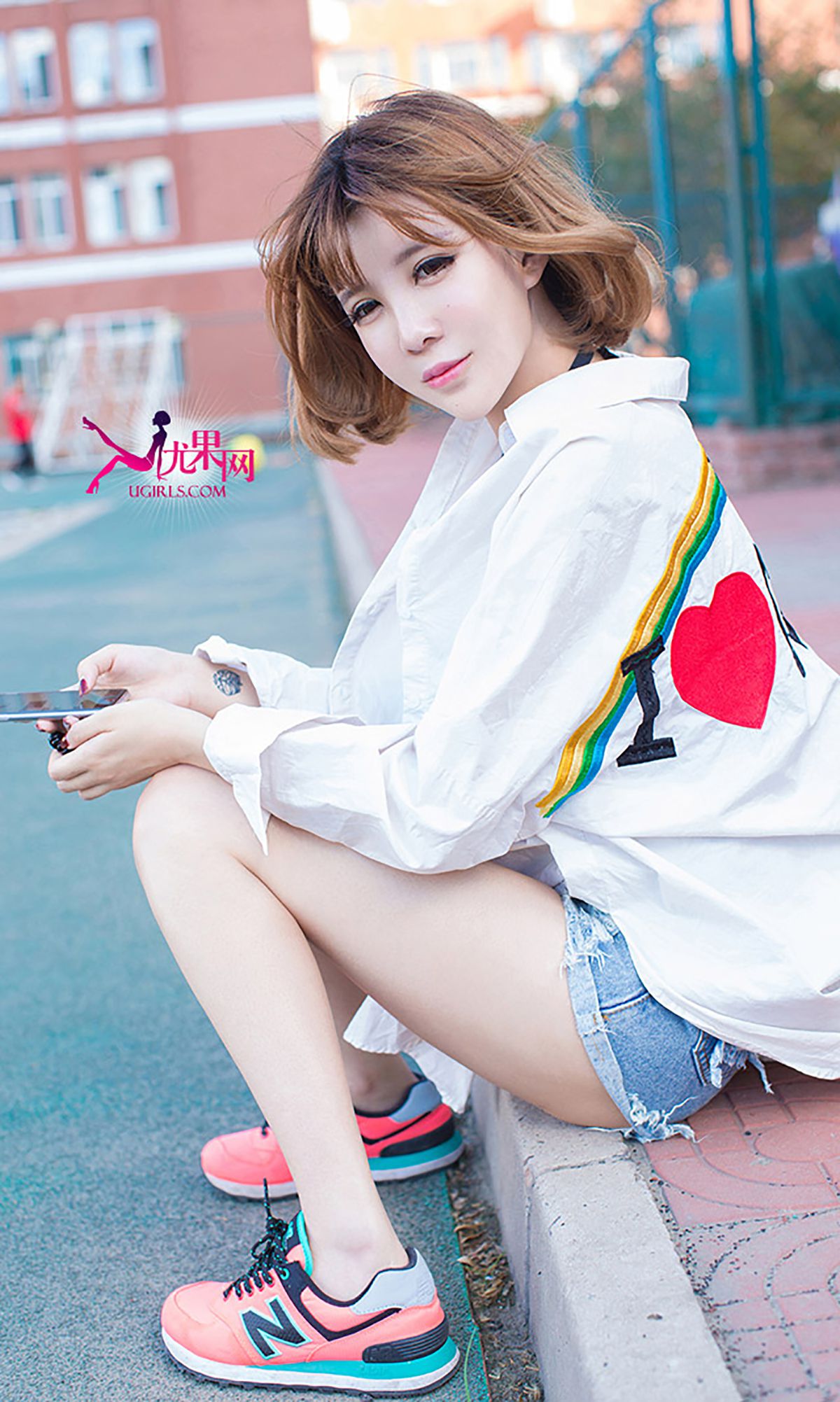 令孜昕Alin《阳光在边缘 明媚的笑脸》 UGirls 爱尤物 No.054 [40P]