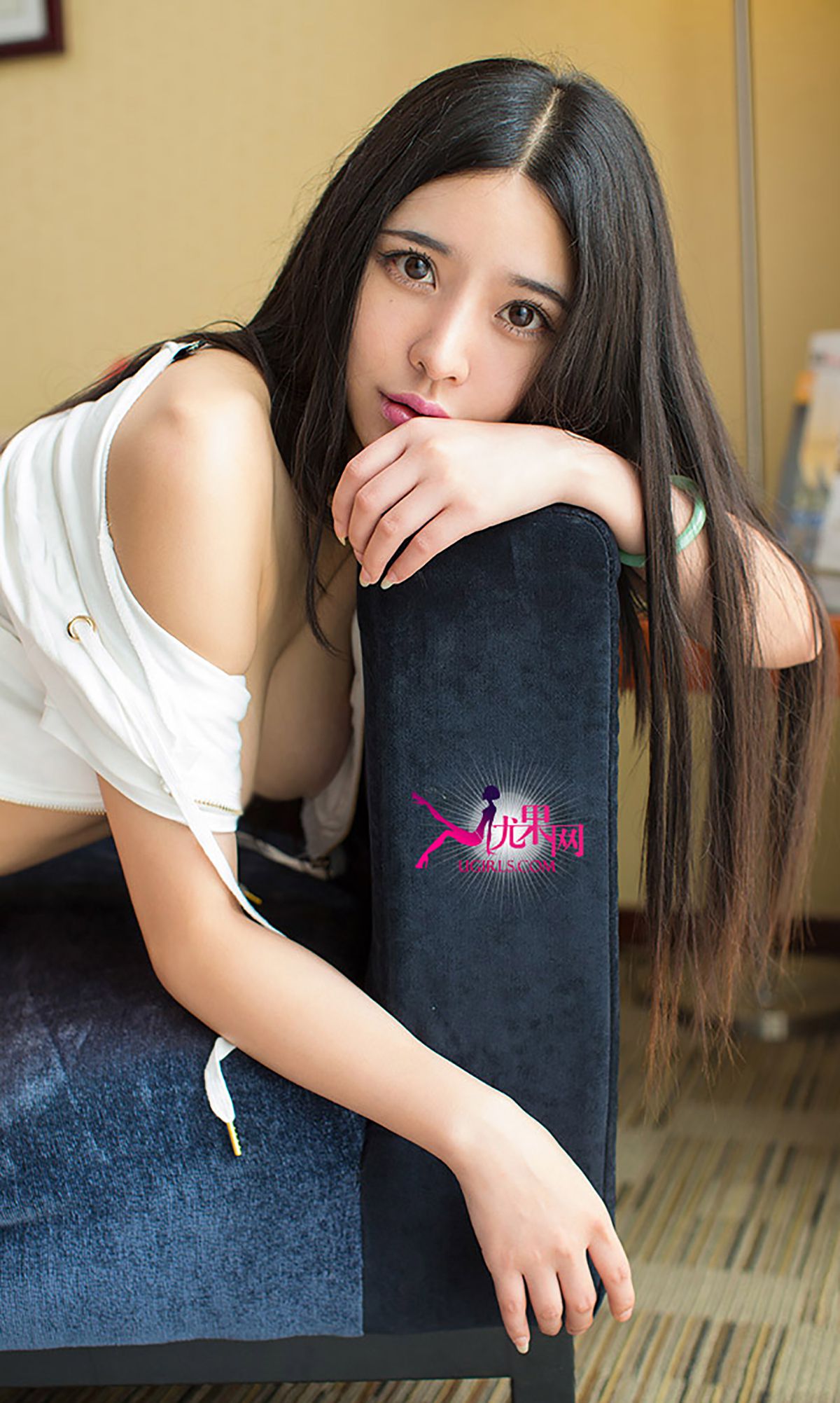 齐贝贝《电眼教主》 UGirls 爱尤物 No.081 [39P]