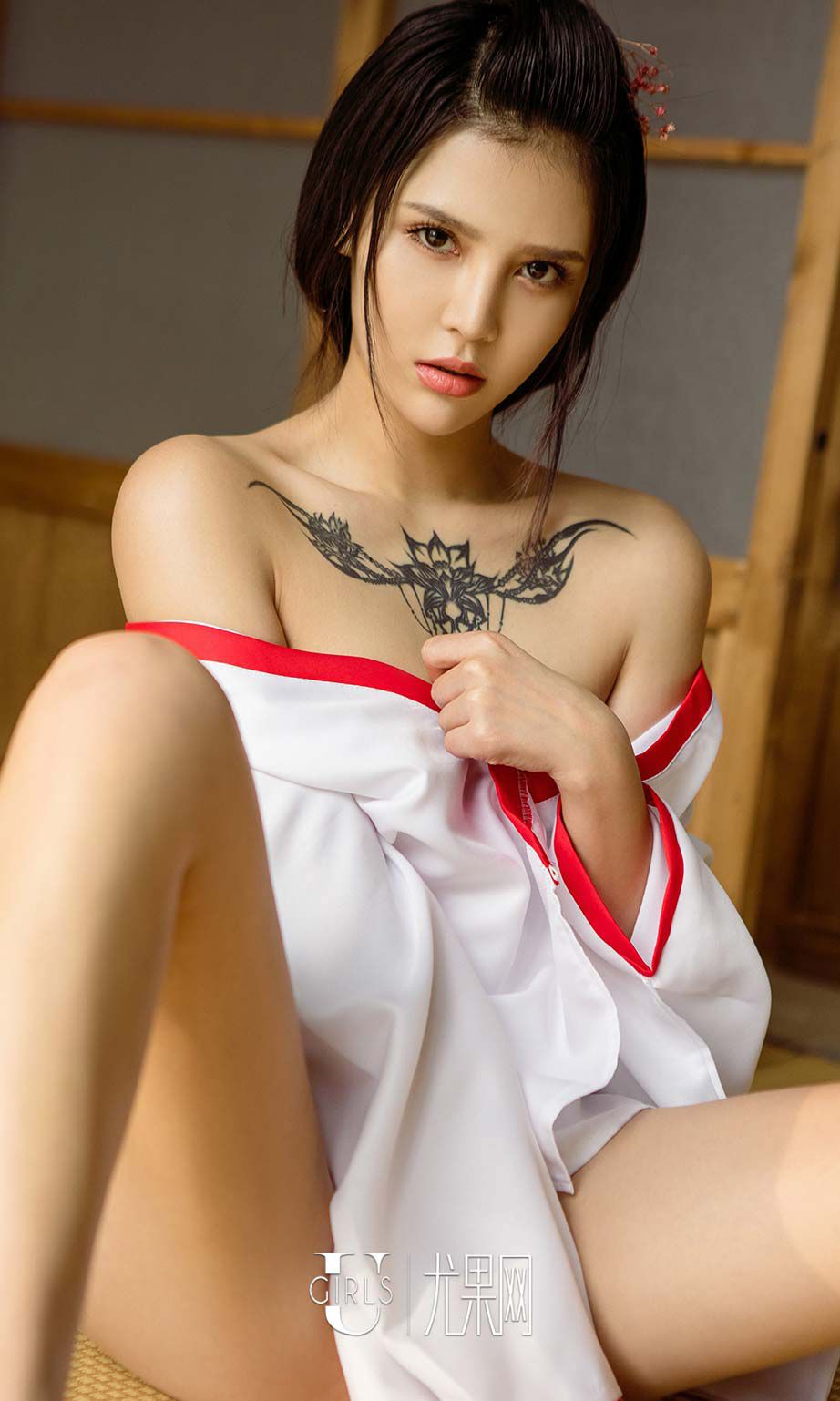 尤娜娜《跨年佳品》 UGirls 爱尤物 No.592 [40P]