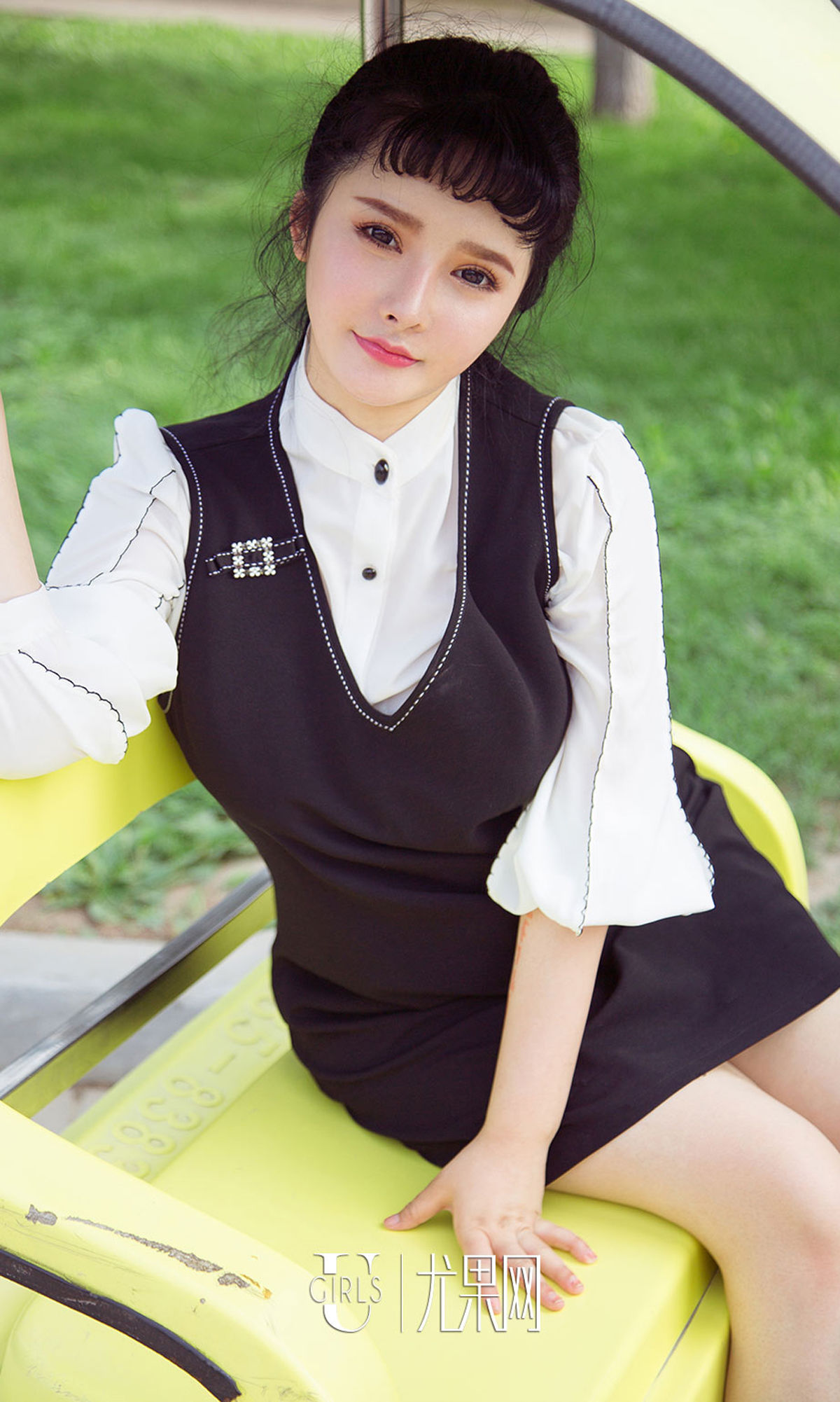 杨漫妮《玩味小甜心》 UGirls 爱尤物 No.1111 [35P]
