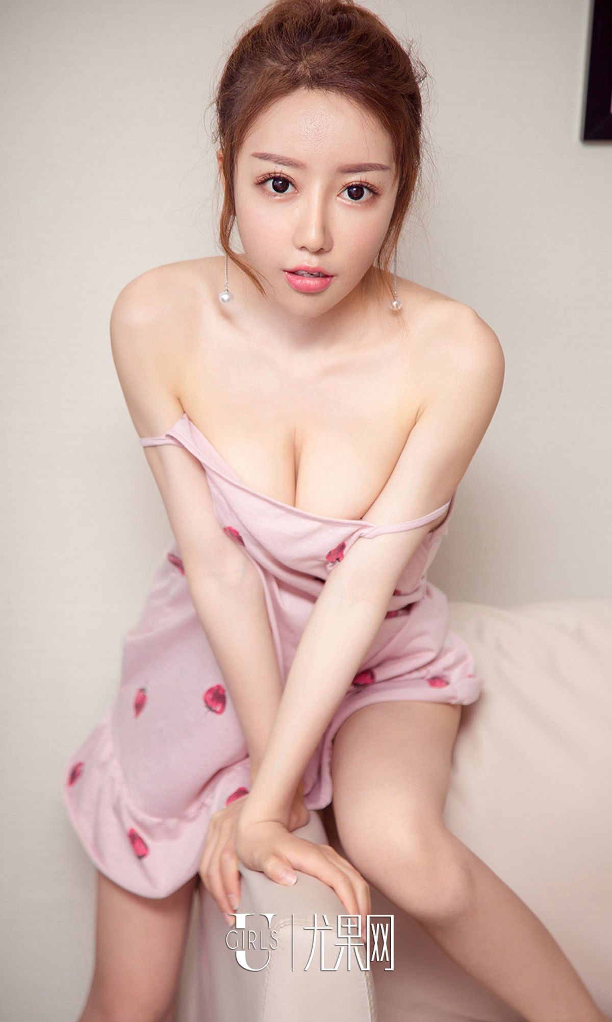 UGirls 爱尤物 No.1272 夏瑶 粉红少女香 [35P]